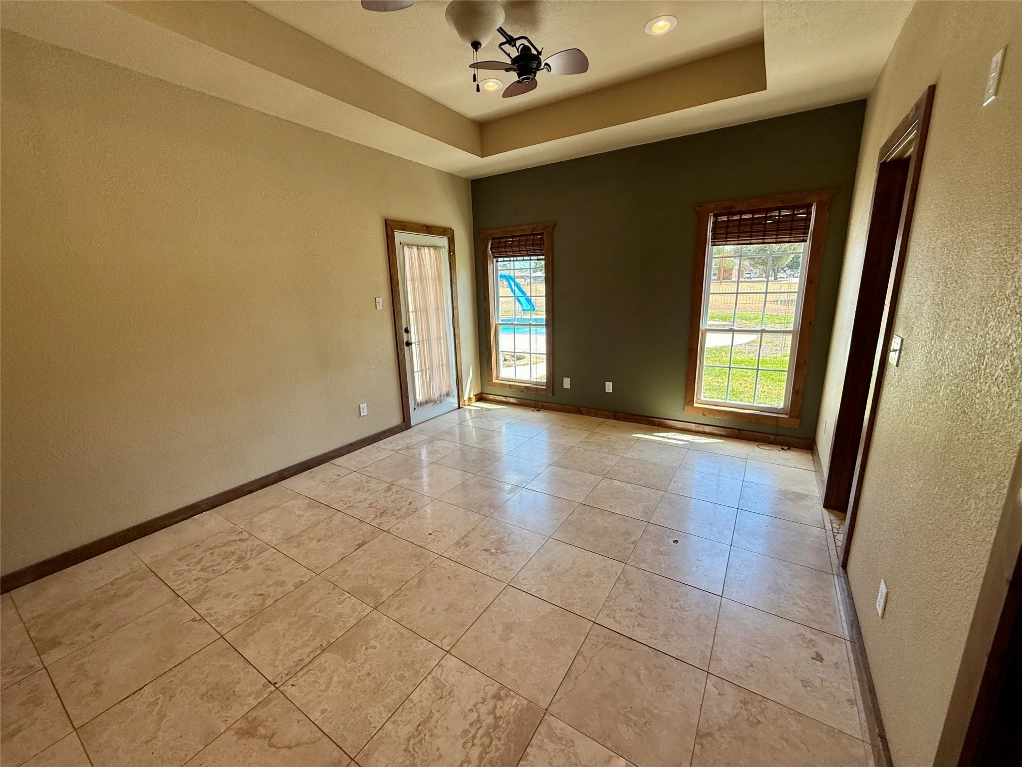 Single Family Residence For Sale in Brown County , 3519 Longhorn Lane, Brownwood, Texas 76801, 3 Bedroom, 2 Bathroom, 2 Garage spaces, 1,534 Sqft, built in 2011, mls#21377062, Real Estate Agent in Brownwood, Homes For Sale in Brown county, Homes For Sale in Brownwood, Realtor in Brownwood Texas, Real Estate Brokerage Independent Realty Texas, Luminita Cordes Realtor