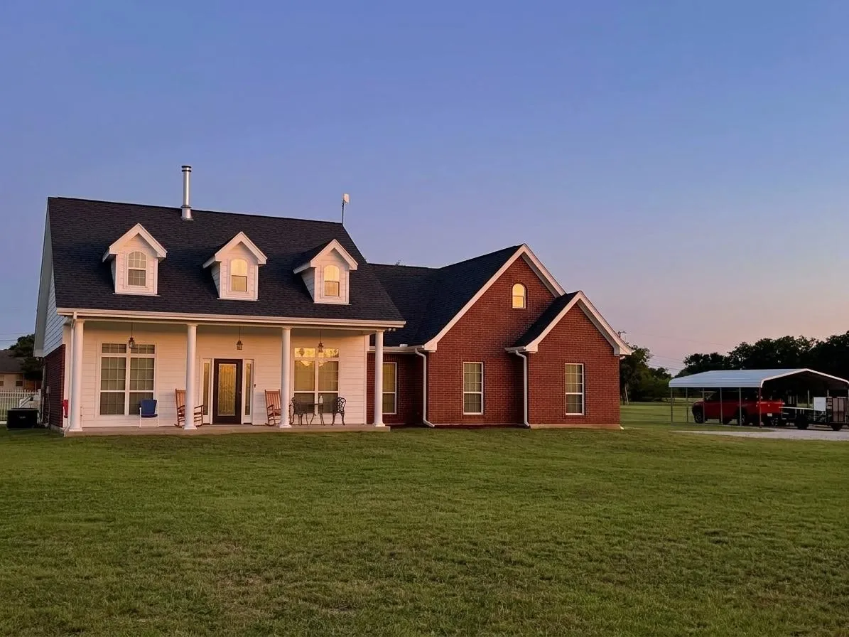 Single Family Residence For Sale in Brown County , 3519 Longhorn Lane, Brownwood, Texas 76801, 3 Bedroom, 2 Bathroom, 2 Garage spaces, 1,534 Sqft, built in 2011, mls#21377062, Real Estate Agent in Brownwood, Homes For Sale in Brown county, Homes For Sale in Brownwood, Realtor in Brownwood Texas, Real Estate Brokerage Independent Realty Texas, Luminita Cordes Realtor