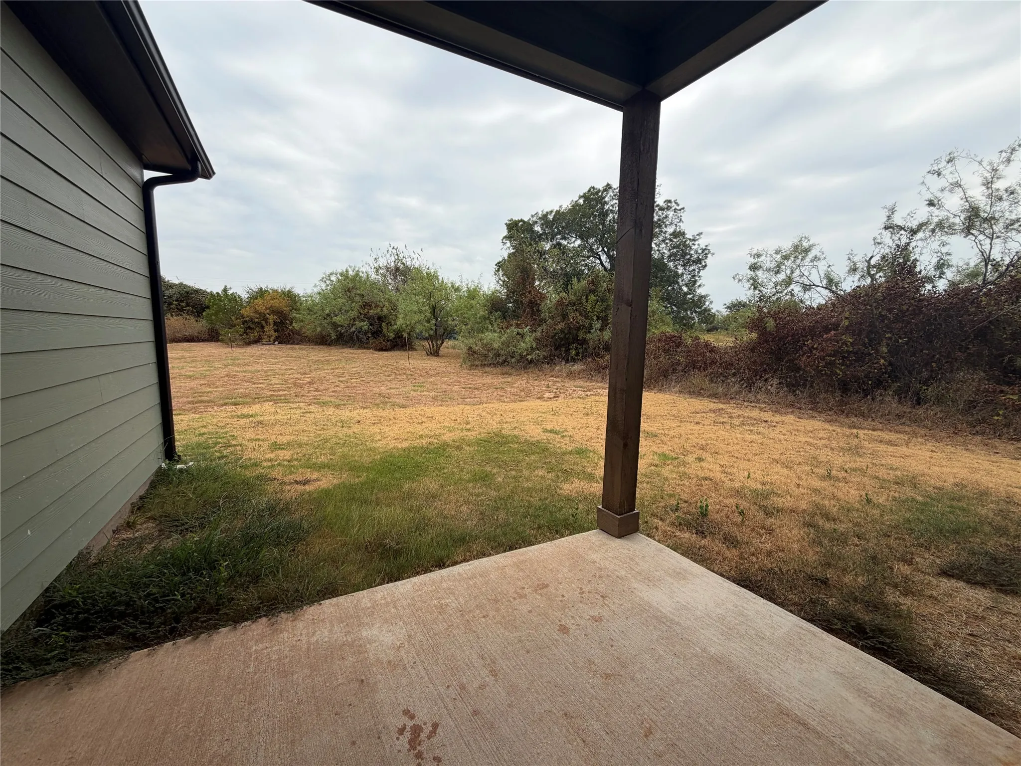 Single Family Residence For Rent in Hood County , 6111 Collins Court, Granbury, Texas 76048, 3 Bedroom, 2 Bathroom, 2 Garage spaces, 1,568 Sqft, built in 2024, mls#21378613, Real Estate Agent in Granbury, Homes For Rent in Hood county, Homes For Rent in Granbury, Realtor in Granbury Texas, Real Estate Brokerage Independent Realty Texas, Luminita Cordes Realtor