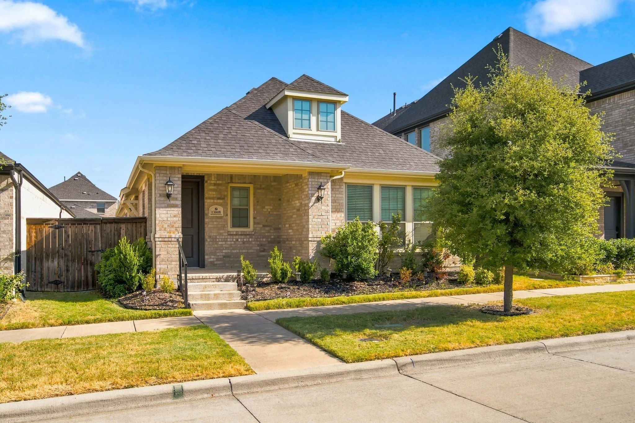 Single Family Residence For Rent in Collin County , 13008 Cabana Drive, Frisco, Texas 75035, 3 Bedroom, 3 Bathroom, 2 Garage spaces, 1,923 Sqft, built in 2020, mls#21378571, Real Estate Agent in Frisco, Homes For Rent in Collin county, Homes For Rent in Frisco, Realtor in Frisco Texas, Real Estate Brokerage Independent Realty Texas, Luminita Cordes Realtor