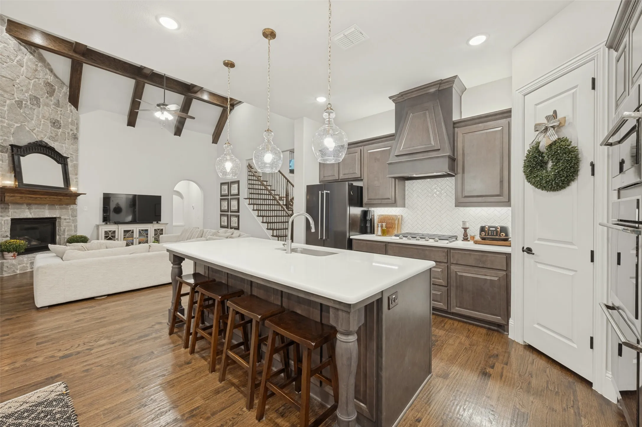 Single Family Residence For Sale in Collin County , 1500 Ashton Ridge Drive, Prosper, Texas 75078, 5 Bedroom, 5 Bathroom, 4 Garage spaces, 4,259 Sqft, built in 2020, mls#21378608, Real Estate Agent in Prosper, Homes For Sale in Collin county, Homes For Sale in Prosper, Realtor in Prosper Texas, Real Estate Brokerage Independent Realty Texas, Luminita Cordes Realtor