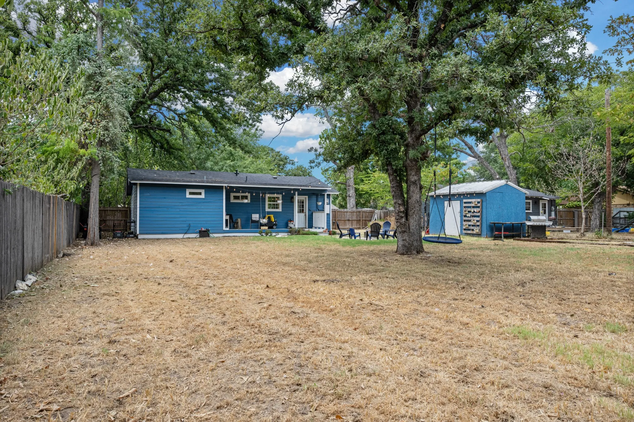 Single Family Residence For Sale in Tarrant County , 149 Gordon Drive, Azle, Texas 76020, 3 Bedroom, 2 Bathroom, Garage spaces, 1,200 Sqft, built in 0, mls#21377490, Real Estate Agent in Azle, Homes For Sale in Tarrant county, Homes For Sale in Azle, Realtor in Azle Texas, Real Estate Brokerage Independent Realty Texas, Luminita Cordes Realtor