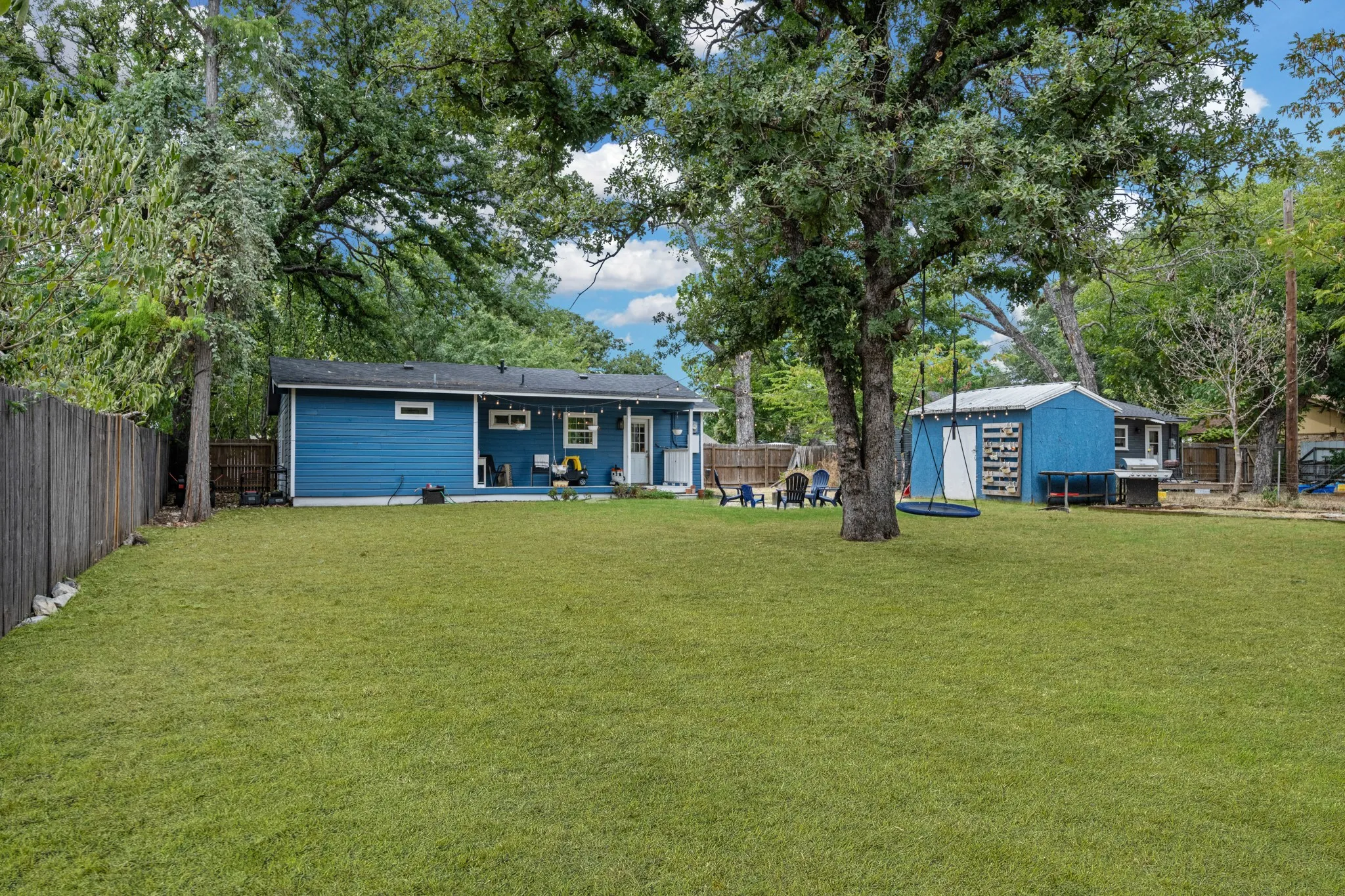 Single Family Residence For Sale in Tarrant County , 149 Gordon Drive, Azle, Texas 76020, 3 Bedroom, 2 Bathroom, Garage spaces, 1,200 Sqft, built in 0, mls#21377490, Real Estate Agent in Azle, Homes For Sale in Tarrant county, Homes For Sale in Azle, Realtor in Azle Texas, Real Estate Brokerage Independent Realty Texas, Luminita Cordes Realtor