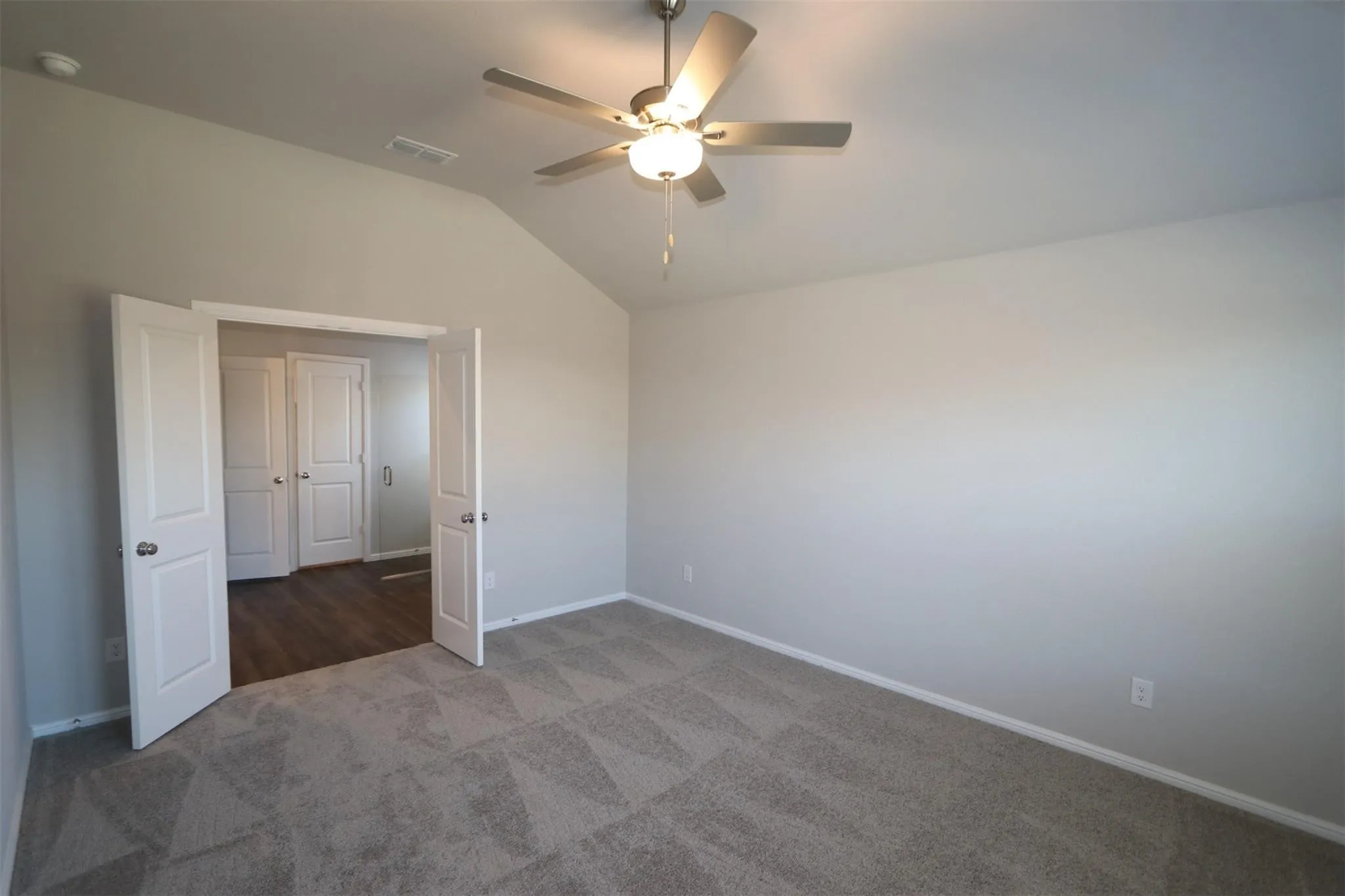 Single Family Residence For Rent in Hunt County , 1929 Indian Grass Drive, Royse City, Texas 75189, 4 Bedroom, 2 Bathroom, 2 Garage spaces, 2,106 Sqft, built in 2024, mls#21378522, Real Estate Agent in Royse City, Homes For Rent in Hunt county, Homes For Rent in Royse City, Realtor in Royse City Texas, Real Estate Brokerage Independent Realty Texas, Luminita Cordes Realtor