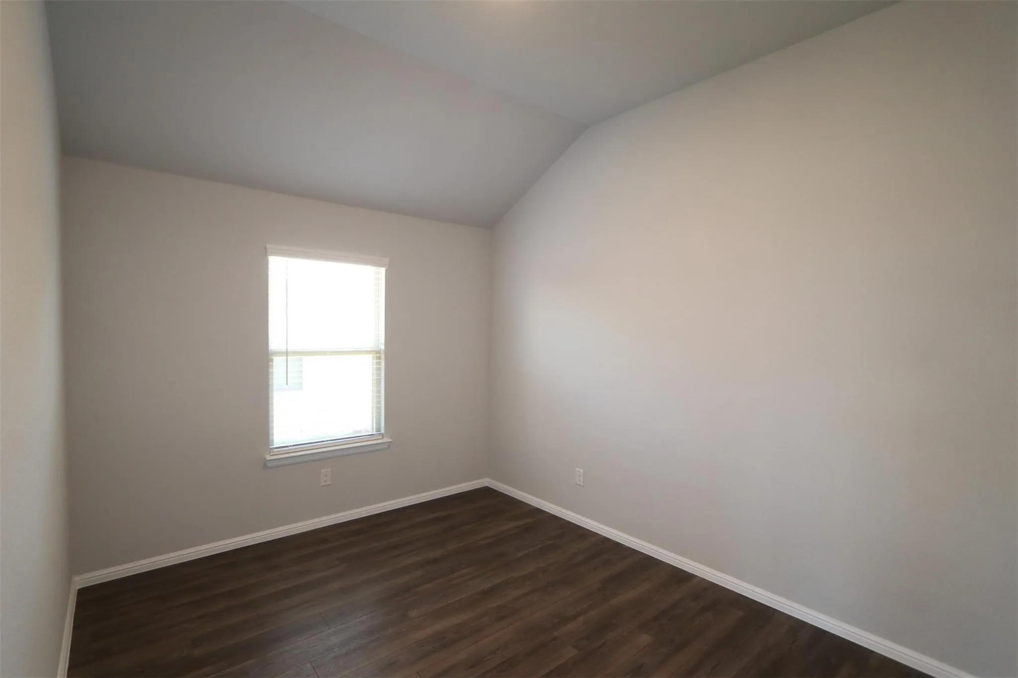Single Family Residence For Rent in Hunt County , 1929 Indian Grass Drive, Royse City, Texas 75189, 4 Bedroom, 2 Bathroom, 2 Garage spaces, 2,106 Sqft, built in 2024, mls#21378522, Real Estate Agent in Royse City, Homes For Rent in Hunt county, Homes For Rent in Royse City, Realtor in Royse City Texas, Real Estate Brokerage Independent Realty Texas, Luminita Cordes Realtor
