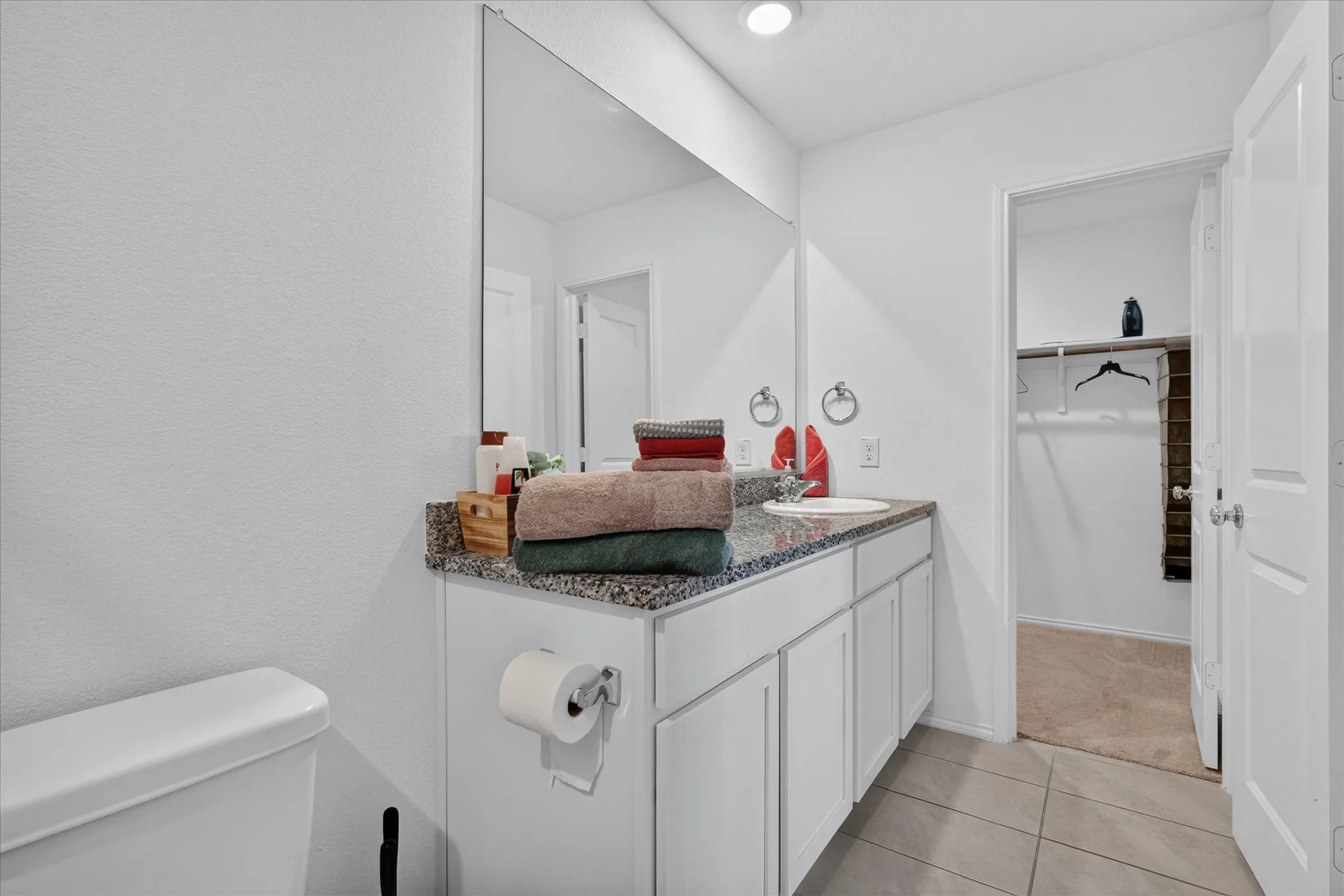 Single Family Residence For Rent in Ellis County , 2209 Ava Drive, Ennis, Texas 75119, 3 Bedroom, 2 Bathroom, 2 Garage spaces, 1,306 Sqft, built in 2023, mls#21376668, Real Estate Agent in Ennis, Homes For Rent in Ellis county, Homes For Rent in Ennis, Realtor in Ennis Texas, Real Estate Brokerage Independent Realty Texas, Luminita Cordes Realtor