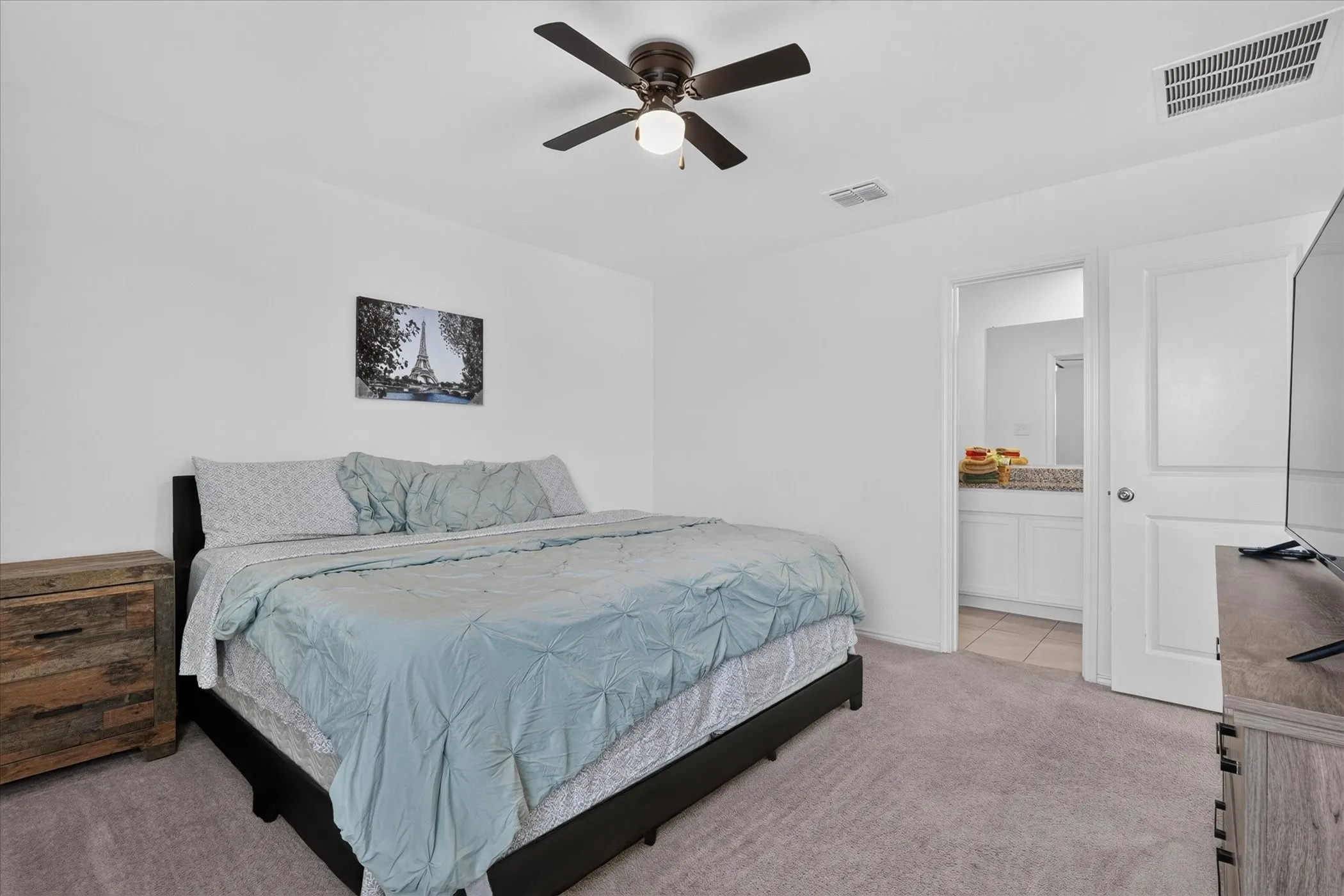 Single Family Residence For Rent in Ellis County , 2209 Ava Drive, Ennis, Texas 75119, 3 Bedroom, 2 Bathroom, 2 Garage spaces, 1,306 Sqft, built in 2023, mls#21376668, Real Estate Agent in Ennis, Homes For Rent in Ellis county, Homes For Rent in Ennis, Realtor in Ennis Texas, Real Estate Brokerage Independent Realty Texas, Luminita Cordes Realtor