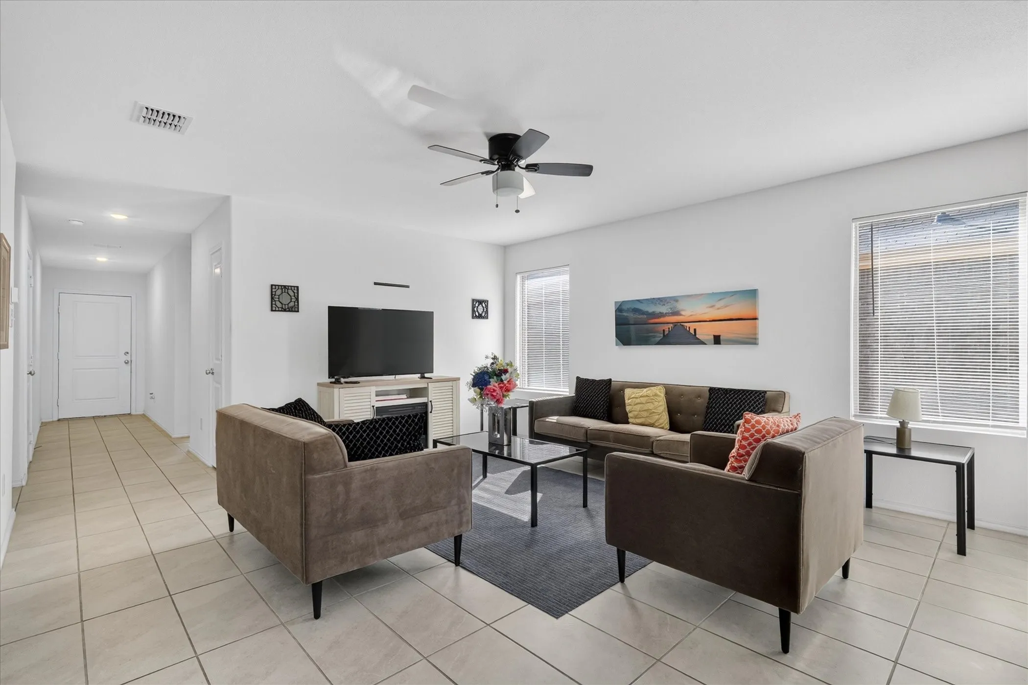 Single Family Residence For Rent in Ellis County , 2209 Ava Drive, Ennis, Texas 75119, 3 Bedroom, 2 Bathroom, 2 Garage spaces, 1,306 Sqft, built in 2023, mls#21376668, Real Estate Agent in Ennis, Homes For Rent in Ellis county, Homes For Rent in Ennis, Realtor in Ennis Texas, Real Estate Brokerage Independent Realty Texas, Luminita Cordes Realtor