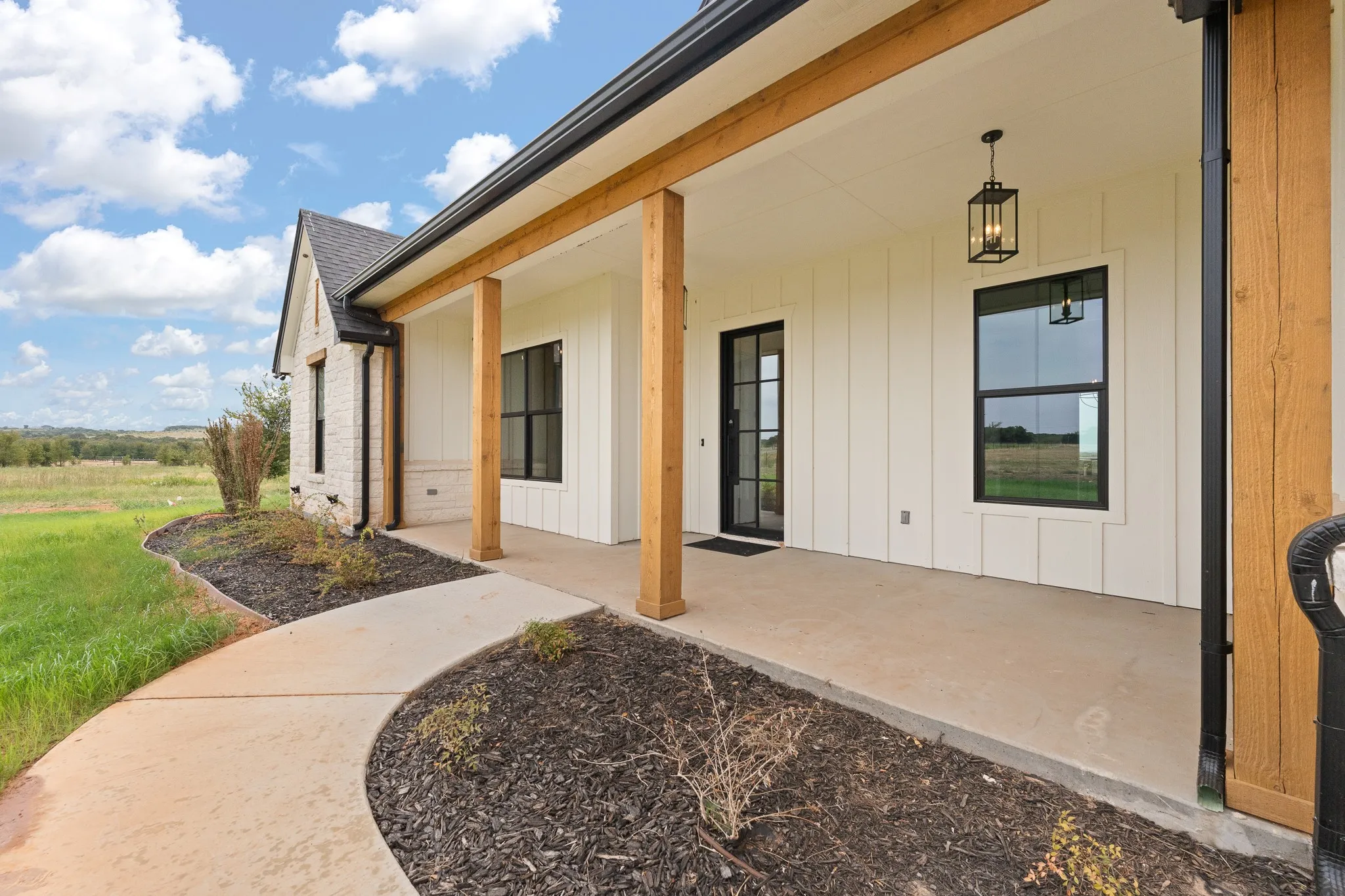 Single Family Residence For Sale in Johnson County , 12721 W Fm 4, Godley, Texas 76044, 4 Bedroom, 3 Bathroom, 2 Garage spaces, 2,538 Sqft, built in 2026, mls#21378467, Real Estate Agent in Godley, Homes For Sale in Johnson county, Homes For Sale in Godley, Realtor in Godley Texas, Real Estate Brokerage Independent Realty Texas, Luminita Cordes Realtor