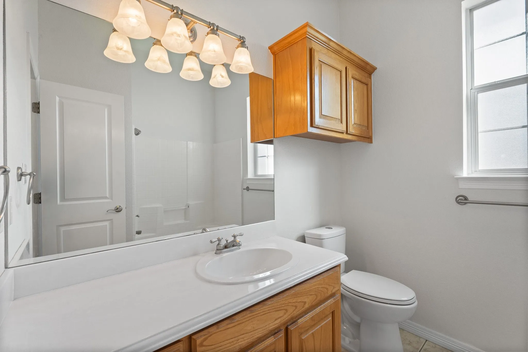 Single Family Residence For Sale in Johnson County , 2521 Pecan Springs Road, Cleburne, Texas 76031, 4 Bedroom, 3 Bathroom, 2 Garage spaces, 2,425 Sqft, built in 2004, mls#21377658, Real Estate Agent in Cleburne, Homes For Sale in Johnson county, Homes For Sale in Cleburne, Realtor in Cleburne Texas, Real Estate Brokerage Independent Realty Texas, Luminita Cordes Realtor