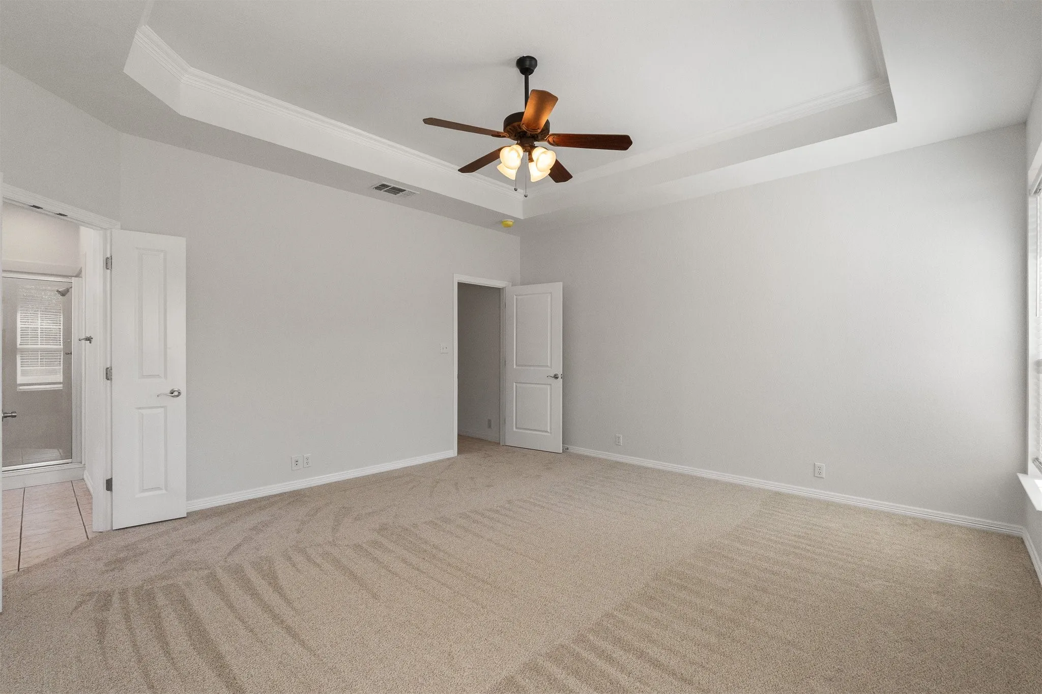 Single Family Residence For Sale in Johnson County , 2521 Pecan Springs Road, Cleburne, Texas 76031, 4 Bedroom, 3 Bathroom, 2 Garage spaces, 2,425 Sqft, built in 2004, mls#21377658, Real Estate Agent in Cleburne, Homes For Sale in Johnson county, Homes For Sale in Cleburne, Realtor in Cleburne Texas, Real Estate Brokerage Independent Realty Texas, Luminita Cordes Realtor
