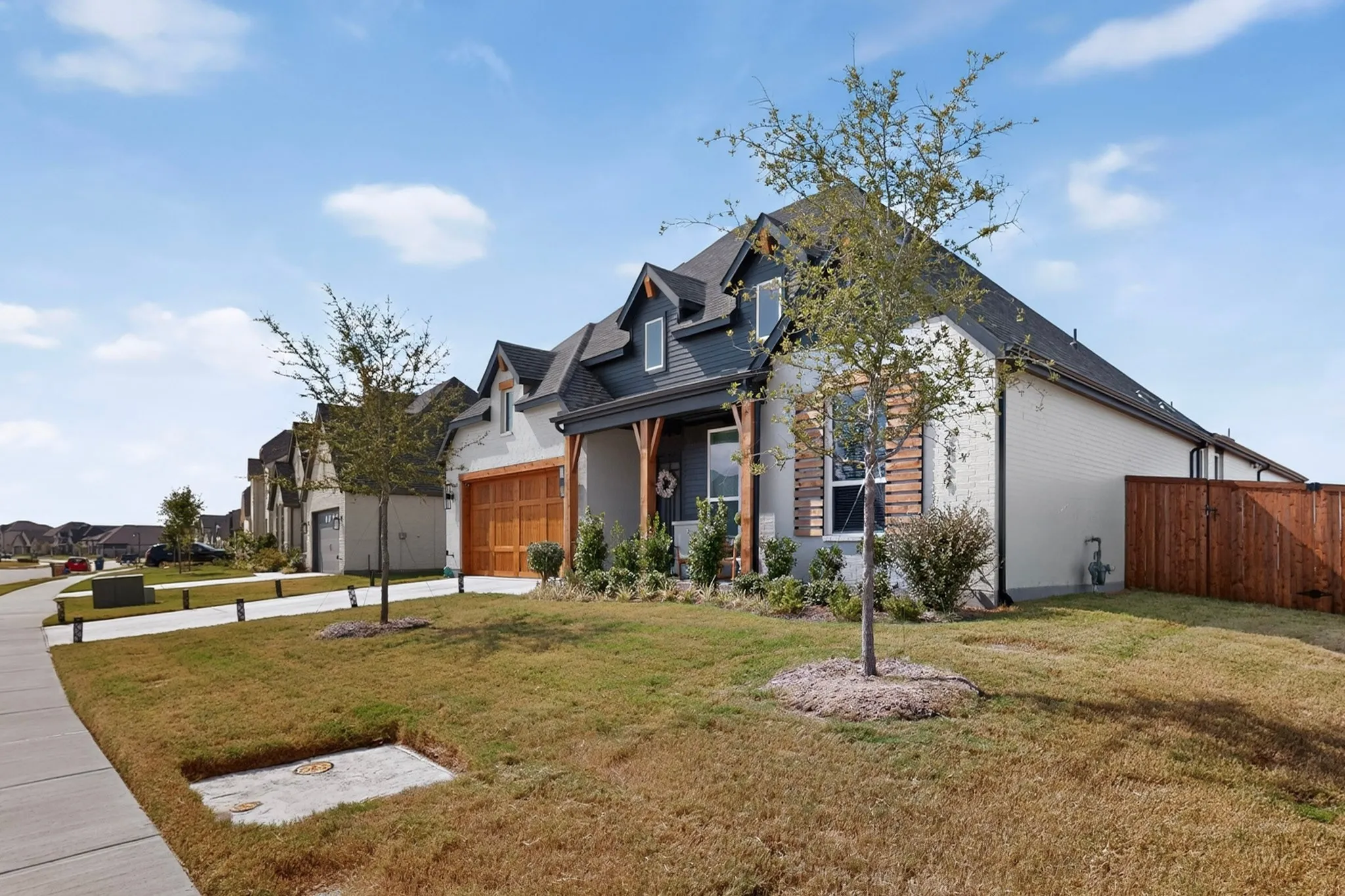 Single Family Residence For Sale in Ellis County , 2329 Slate Drive, Waxahachie, Texas 75167, 4 Bedroom, 5 Bathroom, 3 Garage spaces, 2,899 Sqft, built in 2025, mls#21378631, Real Estate Agent in Waxahachie, Homes For Sale in Ellis county, Homes For Sale in Waxahachie, Realtor in Waxahachie Texas, Real Estate Brokerage Independent Realty Texas, Luminita Cordes Realtor