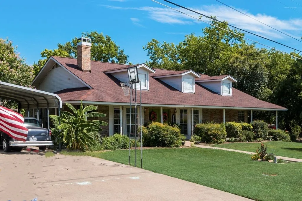 Single Family Residence For Sale in Dallas County , 413 Francis Street, Seagoville, Texas 75159, 2 Bedroom, 2 Bathroom, 2 Garage spaces, 1,994 Sqft, built in 1993, mls#21378219, Real Estate Agent in Seagoville, Homes For Sale in Dallas county, Homes For Sale in Seagoville, Realtor in Seagoville Texas, Real Estate Brokerage Independent Realty Texas, Luminita Cordes Realtor