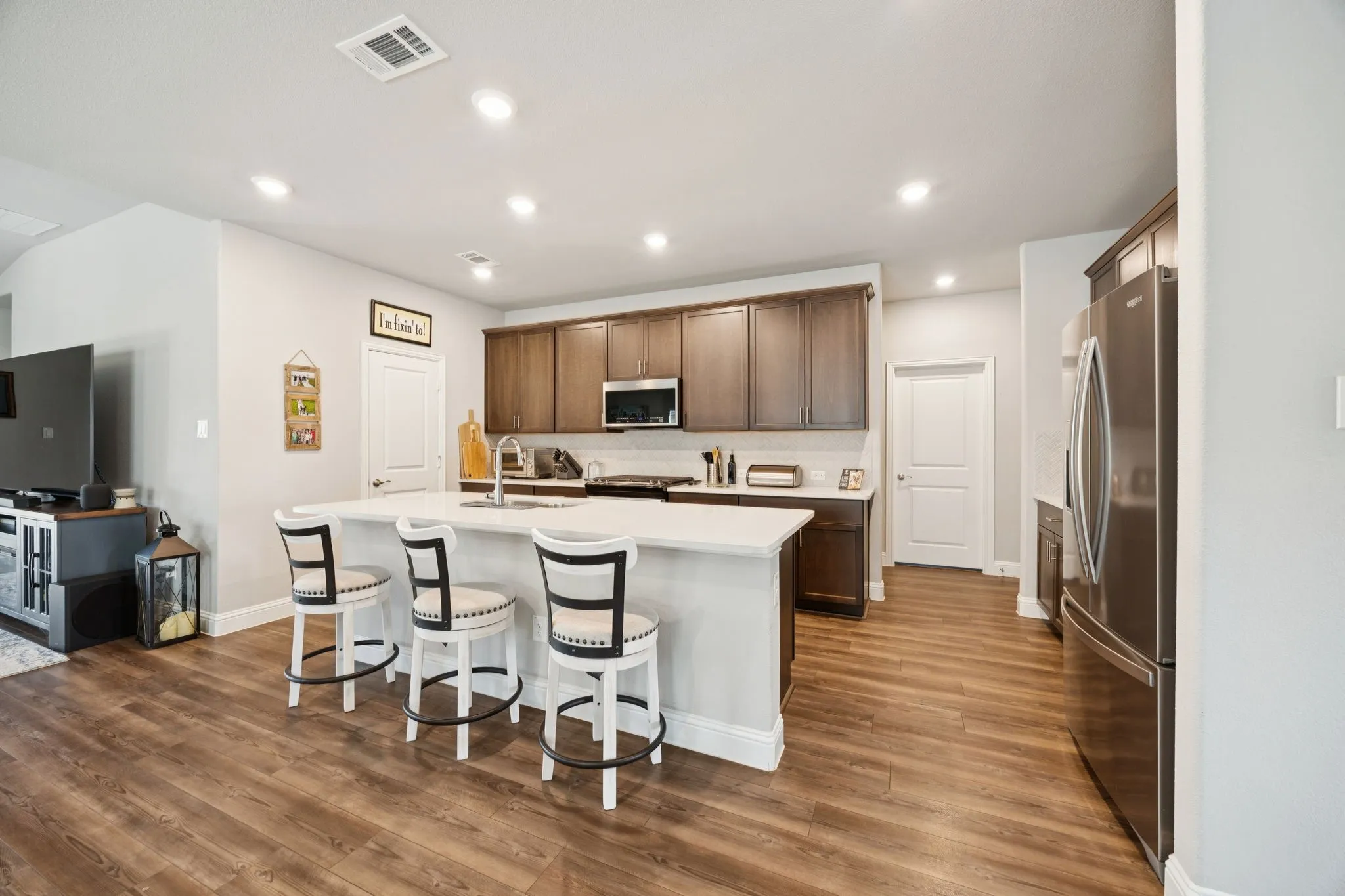 Single Family Residence For Rent in Collin County , 200 Golden Harvest Drive, Princeton, Texas 75071, 4 Bedroom, 4 Bathroom, 2 Garage spaces, 3,109 Sqft, built in 2023, mls#21378639, Real Estate Agent in Princeton, Homes For Rent in Collin county, Homes For Rent in Princeton, Realtor in Princeton Texas, Real Estate Brokerage Independent Realty Texas, Luminita Cordes Realtor