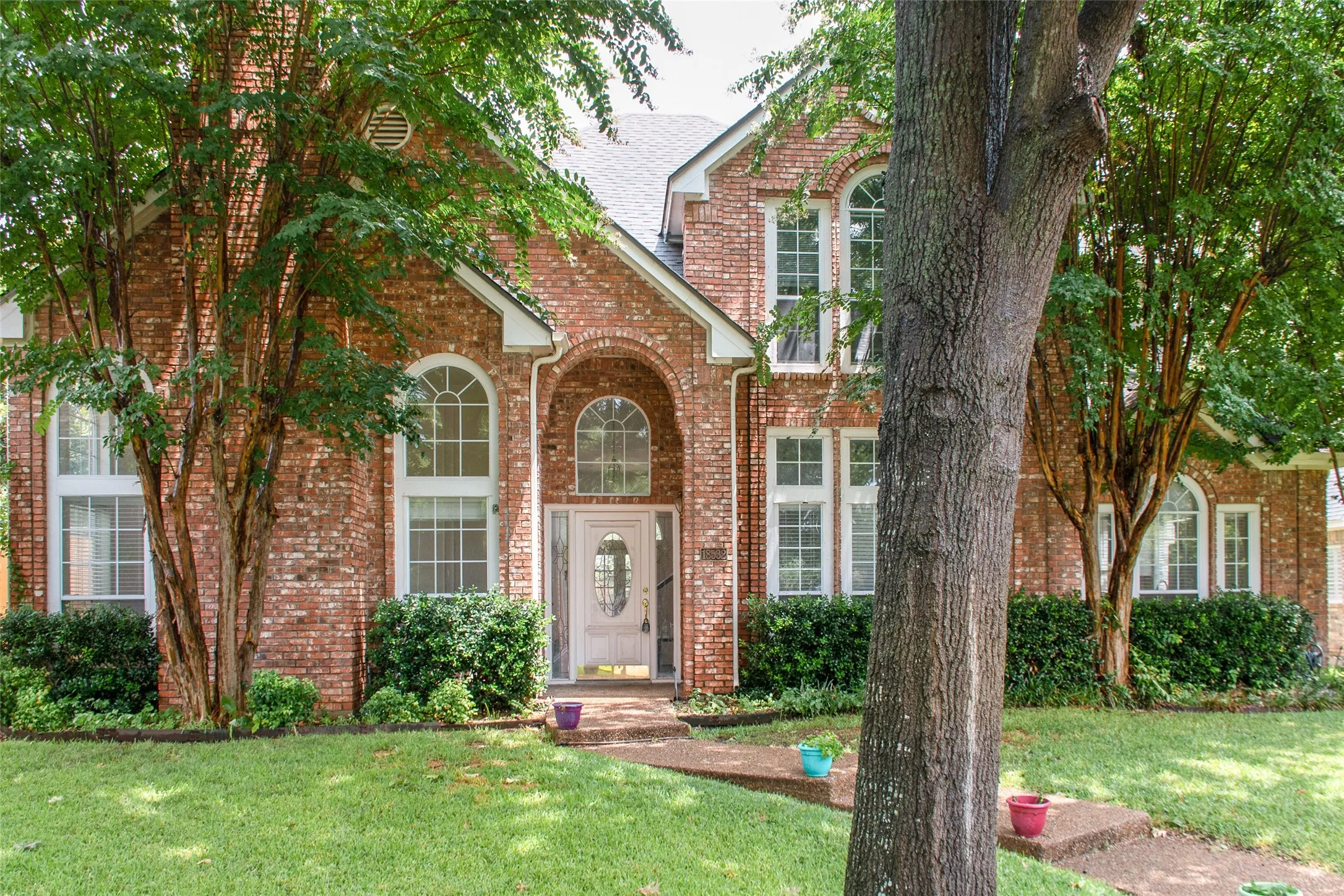 Single Family Residence For Rent in Collin County , 18532 Bay Pines Lane, Dallas, Texas 75287, 4 Bedroom, 3 Bathroom, 2 Garage spaces, 2,658 Sqft, built in 1988, mls#21378645, Real Estate Agent in Dallas, Homes For Rent in Collin county, Homes For Rent in Dallas, Realtor in Dallas Texas, Real Estate Brokerage Independent Realty Texas, Luminita Cordes Realtor
