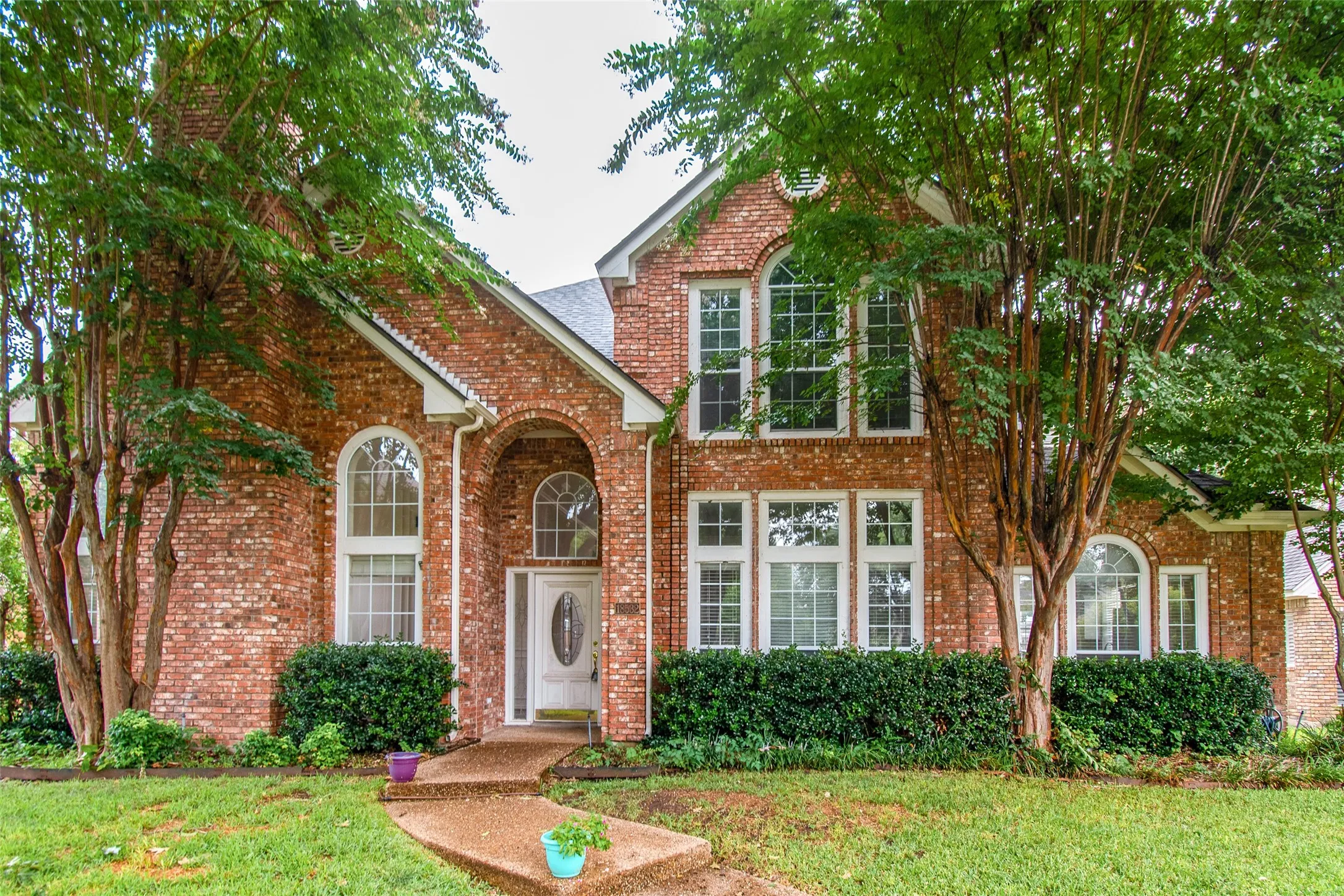 Single Family Residence For Rent in Collin County , 18532 Bay Pines Lane, Dallas, Texas 75287, 4 Bedroom, 3 Bathroom, 2 Garage spaces, 2,658 Sqft, built in 1988, mls#21378645, Real Estate Agent in Dallas, Homes For Rent in Collin county, Homes For Rent in Dallas, Realtor in Dallas Texas, Real Estate Brokerage Independent Realty Texas, Luminita Cordes Realtor