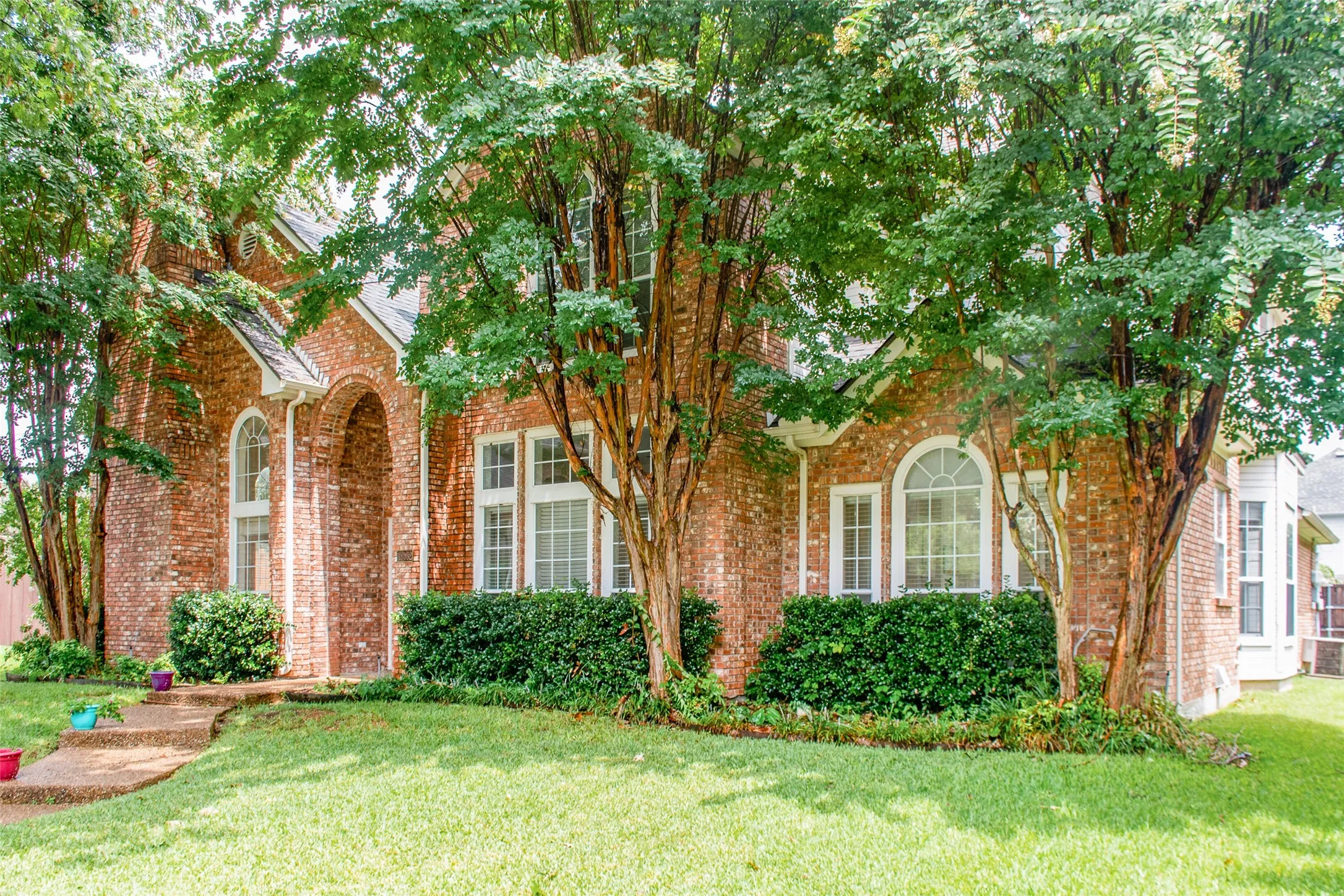 Single Family Residence For Rent in Collin County , 18532 Bay Pines Lane, Dallas, Texas 75287, 4 Bedroom, 3 Bathroom, 2 Garage spaces, 2,658 Sqft, built in 1988, mls#21378645, Real Estate Agent in Dallas, Homes For Rent in Collin county, Homes For Rent in Dallas, Realtor in Dallas Texas, Real Estate Brokerage Independent Realty Texas, Luminita Cordes Realtor