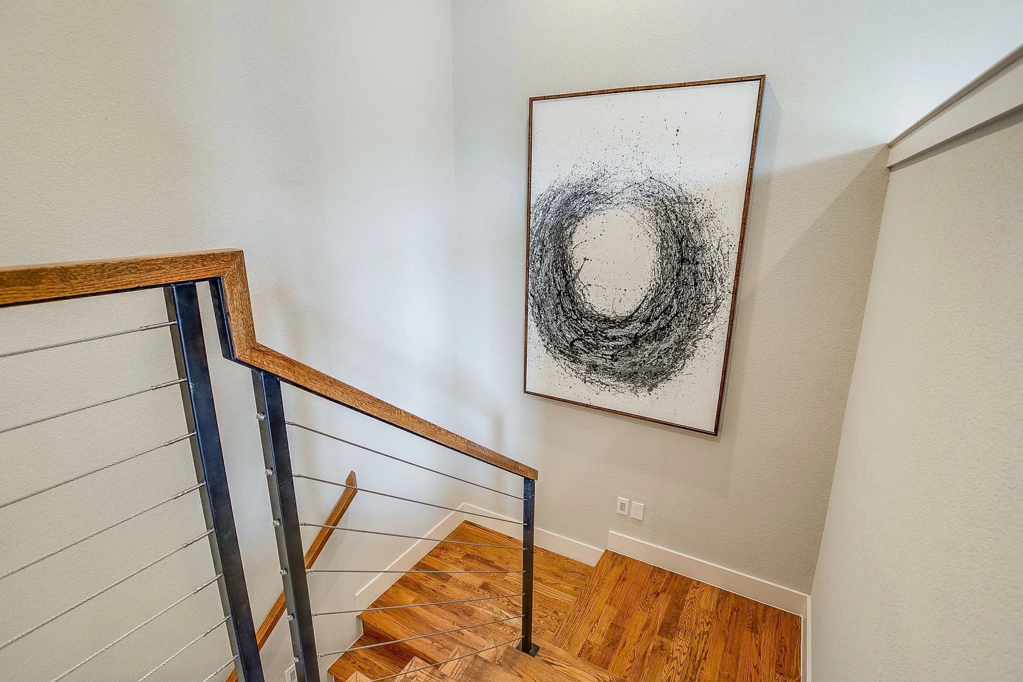 Townhouse For Sale in Tarrant County , 307 Templeton Drive, Fort Worth, Texas 76107, 3 Bedroom, 4 Bathroom, 2 Garage spaces, 2,386 Sqft, built in 2016, mls#21346430, Real Estate Agent in Fort Worth, Homes For Sale in Tarrant county, Homes For Sale in Fort Worth, Realtor in Fort Worth Texas, Real Estate Brokerage Independent Realty Texas, Luminita Cordes Realtor