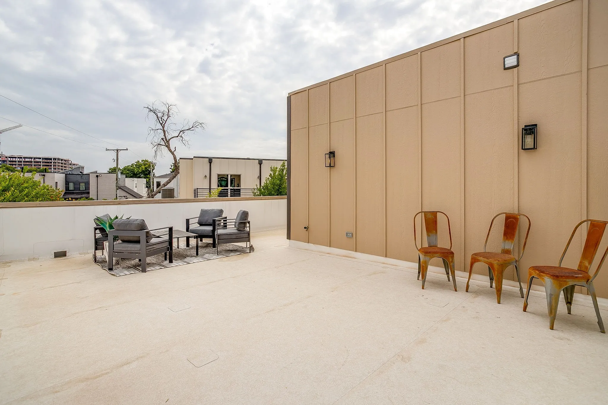 Rooftop deck
