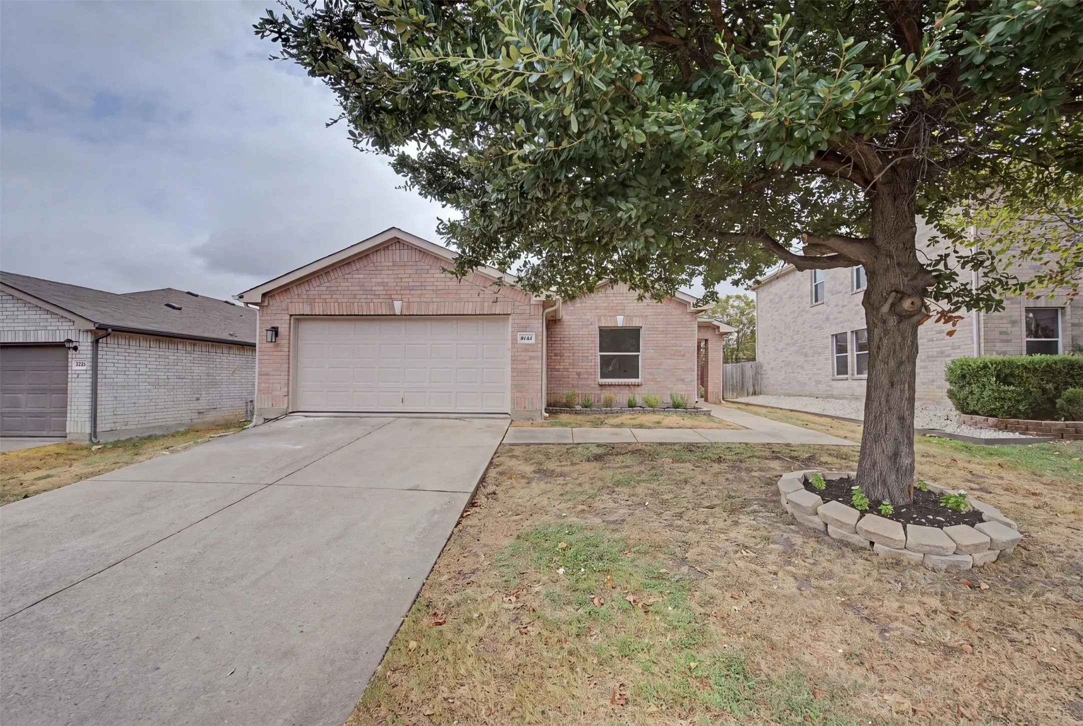 Single Family Residence For Sale in Denton County , 1641 Knight Trail, Little Elm, Texas 75036, 4 Bedroom, 2 Bathroom, 2 Garage spaces, 1,873 Sqft, built in 2005, mls#21373480, Real Estate Agent in Little Elm, Homes For Sale in Denton county, Homes For Sale in Little Elm, Realtor in Little Elm Texas, Real Estate Brokerage Independent Realty Texas, Luminita Cordes Realtor