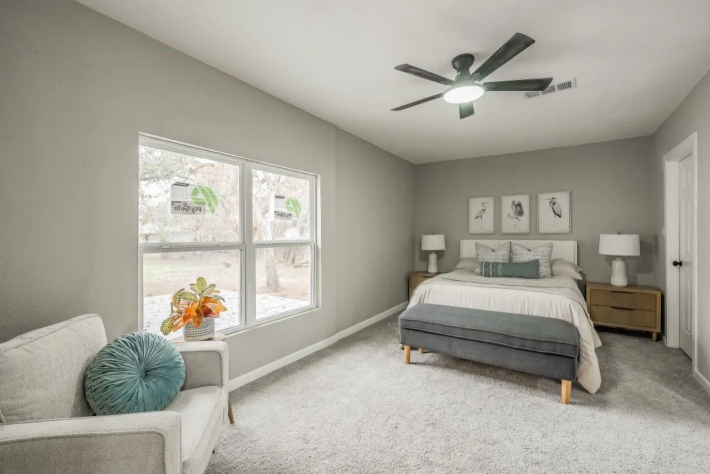Single Family Residence For Sale in Tarrant County , 5012 Roxie Street, Haltom City, Texas 76117, 4 Bedroom, 3 Bathroom, 1 Garage spaces, 1,528 Sqft, built in 1956, mls#21378644, Real Estate Agent in Haltom City, Homes For Sale in Tarrant county, Homes For Sale in Haltom City, Realtor in Haltom City Texas, Real Estate Brokerage Independent Realty Texas, Luminita Cordes Realtor