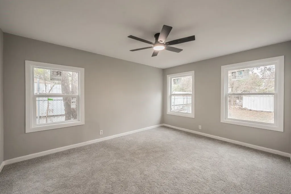 Single Family Residence For Sale in Tarrant County , 5012 Roxie Street, Haltom City, Texas 76117, 4 Bedroom, 3 Bathroom, 1 Garage spaces, 1,528 Sqft, built in 1956, mls#21378644, Real Estate Agent in Haltom City, Homes For Sale in Tarrant county, Homes For Sale in Haltom City, Realtor in Haltom City Texas, Real Estate Brokerage Independent Realty Texas, Luminita Cordes Realtor