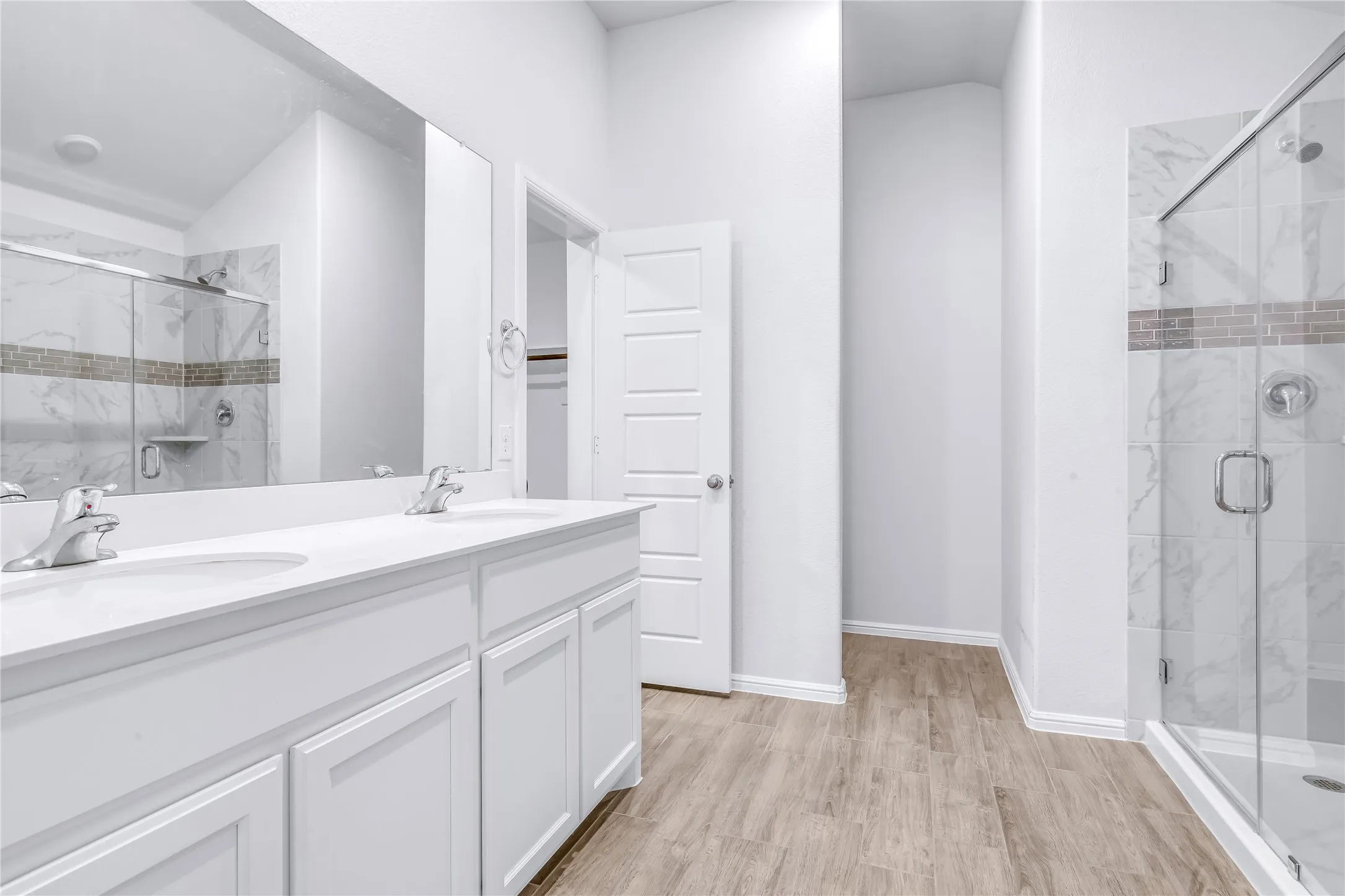 Single Family Residence For Sale in Dallas County , 1136 Aragon Trail, Mesquite, Texas 75149, 3 Bedroom, 2 Bathroom, 2 Garage spaces, 1,697 Sqft, built in 2023, mls#21378654, Real Estate Agent in Mesquite, Homes For Sale in Dallas county, Homes For Sale in Mesquite, Realtor in Mesquite Texas, Real Estate Brokerage Independent Realty Texas, Luminita Cordes Realtor