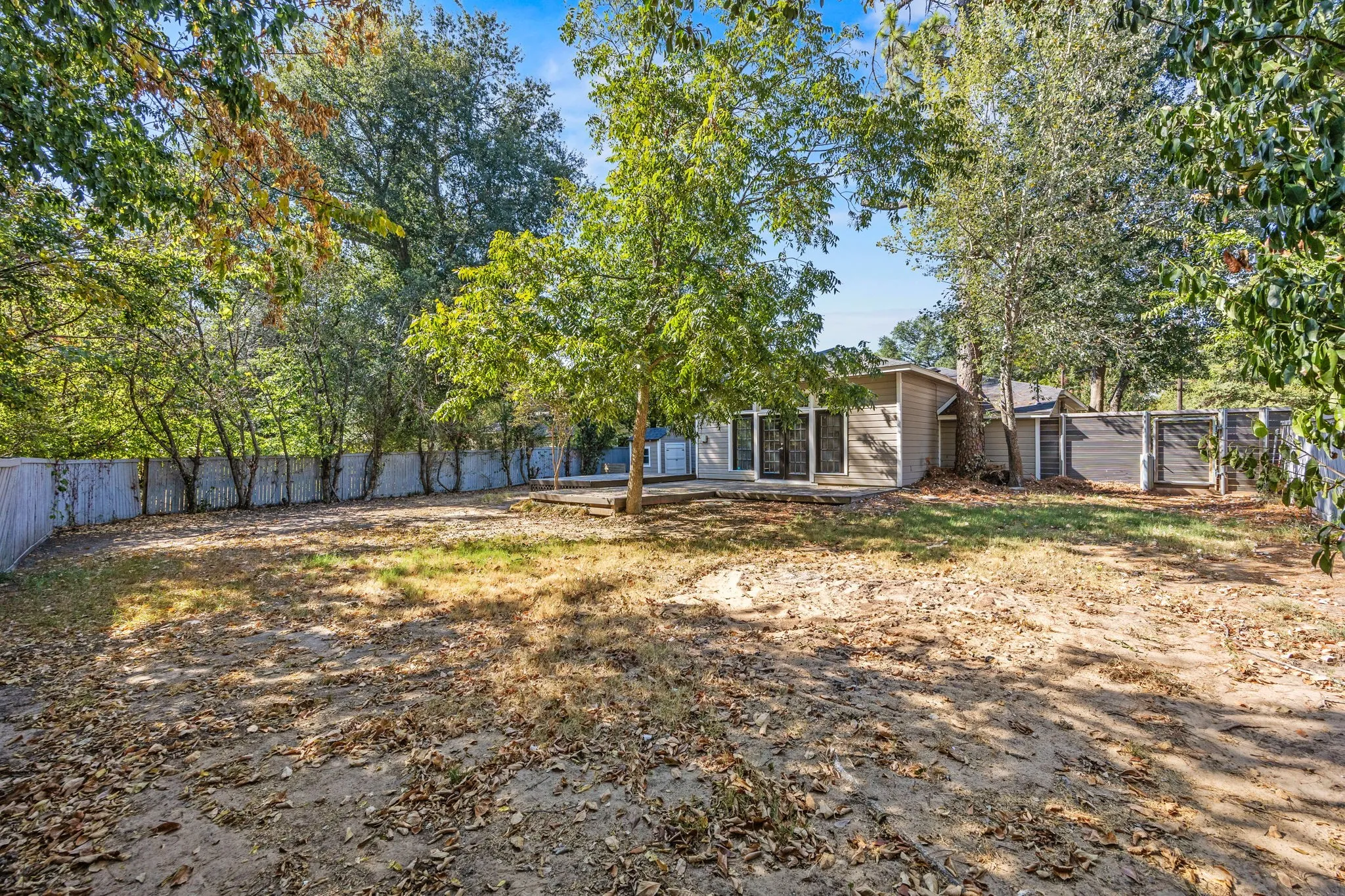 Single Family Residence For Sale in Kaufman County , 414 Maple Drive, Terrell, Texas 75160, 3 Bedroom, 2 Bathroom, Garage spaces, 1,648 Sqft, built in 1952, mls#21378271, Real Estate Agent in Terrell, Homes For Sale in Kaufman county, Homes For Sale in Terrell, Realtor in Terrell Texas, Real Estate Brokerage Independent Realty Texas, Luminita Cordes Realtor