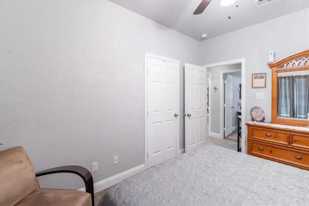 Single Family Residence For Sale in Hunt County , 4812 Jefferson Street, Greenville, Texas 75401, 3 Bedroom, 2 Bathroom, 1 Garage spaces, 1,299 Sqft, built in 2018, mls#21378662, Real Estate Agent in Greenville, Homes For Sale in Hunt county, Homes For Sale in Greenville, Realtor in Greenville Texas, Real Estate Brokerage Independent Realty Texas, Luminita Cordes Realtor