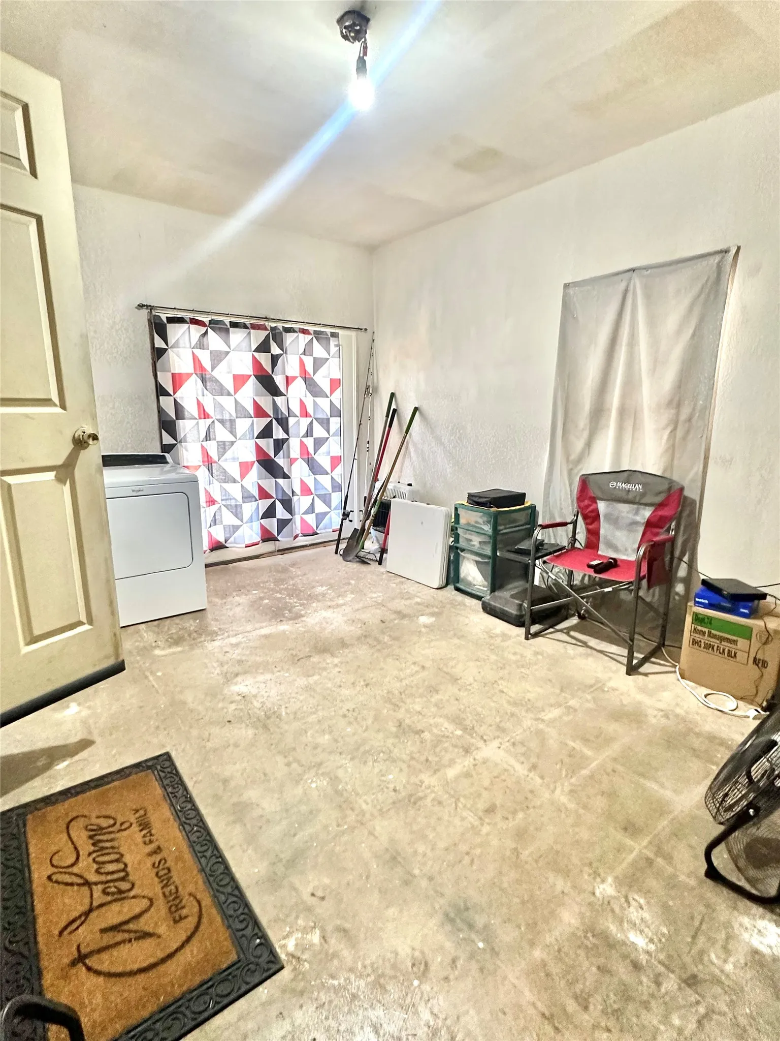Single Family Residence For Sale in Runnels County , 1133 W Parsonage Street, Winters, Texas 79567, 3 Bedroom, 1 Bathroom, Garage spaces, 1,056 Sqft, built in 1960, mls#21378670, Real Estate Agent in Winters, Homes For Sale in Runnels county, Homes For Sale in Winters, Realtor in Winters Texas, Real Estate Brokerage Independent Realty Texas, Luminita Cordes Realtor