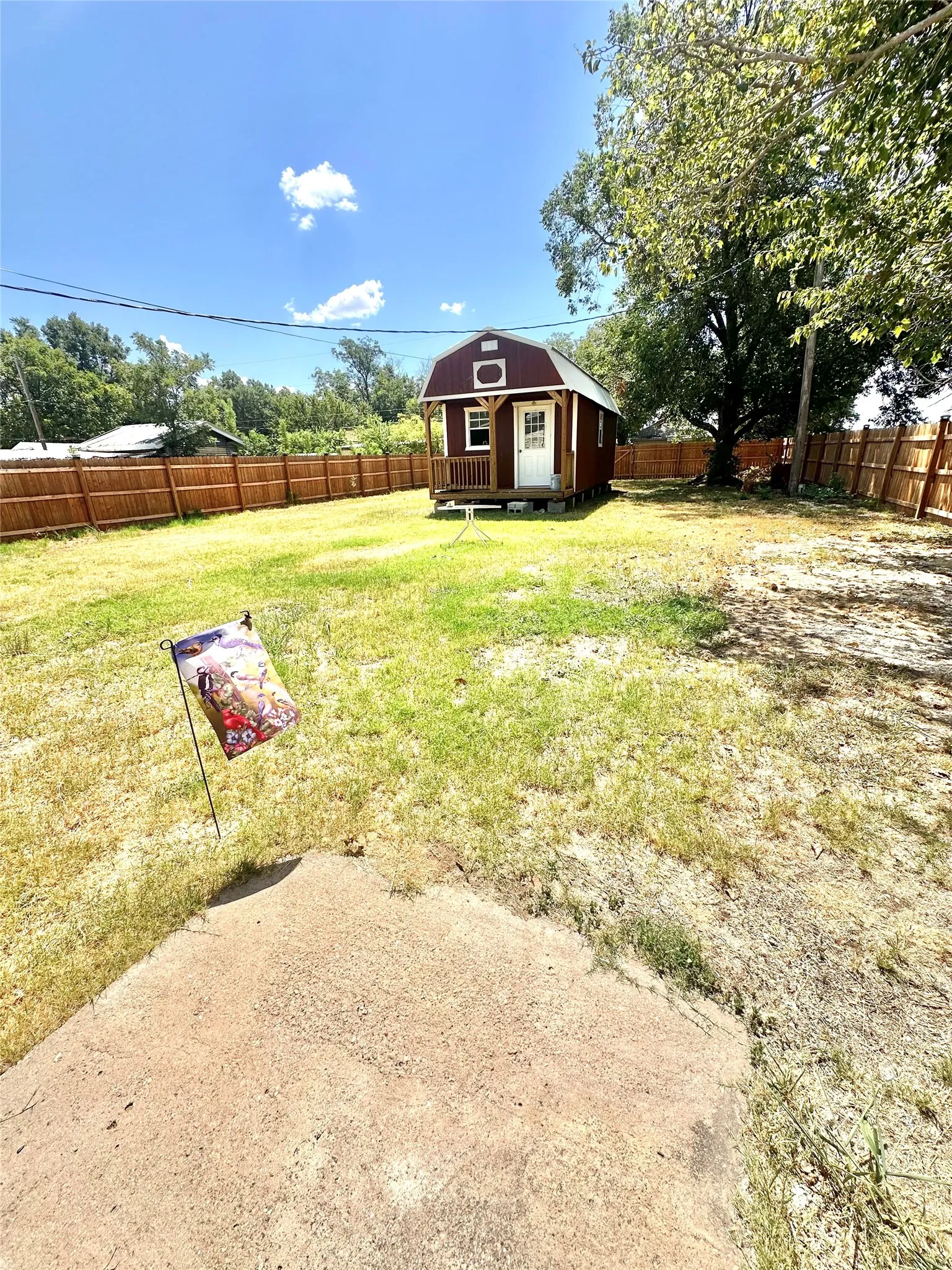 Single Family Residence For Sale in Runnels County , 1133 W Parsonage Street, Winters, Texas 79567, 3 Bedroom, 1 Bathroom, Garage spaces, 1,056 Sqft, built in 1960, mls#21378670, Real Estate Agent in Winters, Homes For Sale in Runnels county, Homes For Sale in Winters, Realtor in Winters Texas, Real Estate Brokerage Independent Realty Texas, Luminita Cordes Realtor