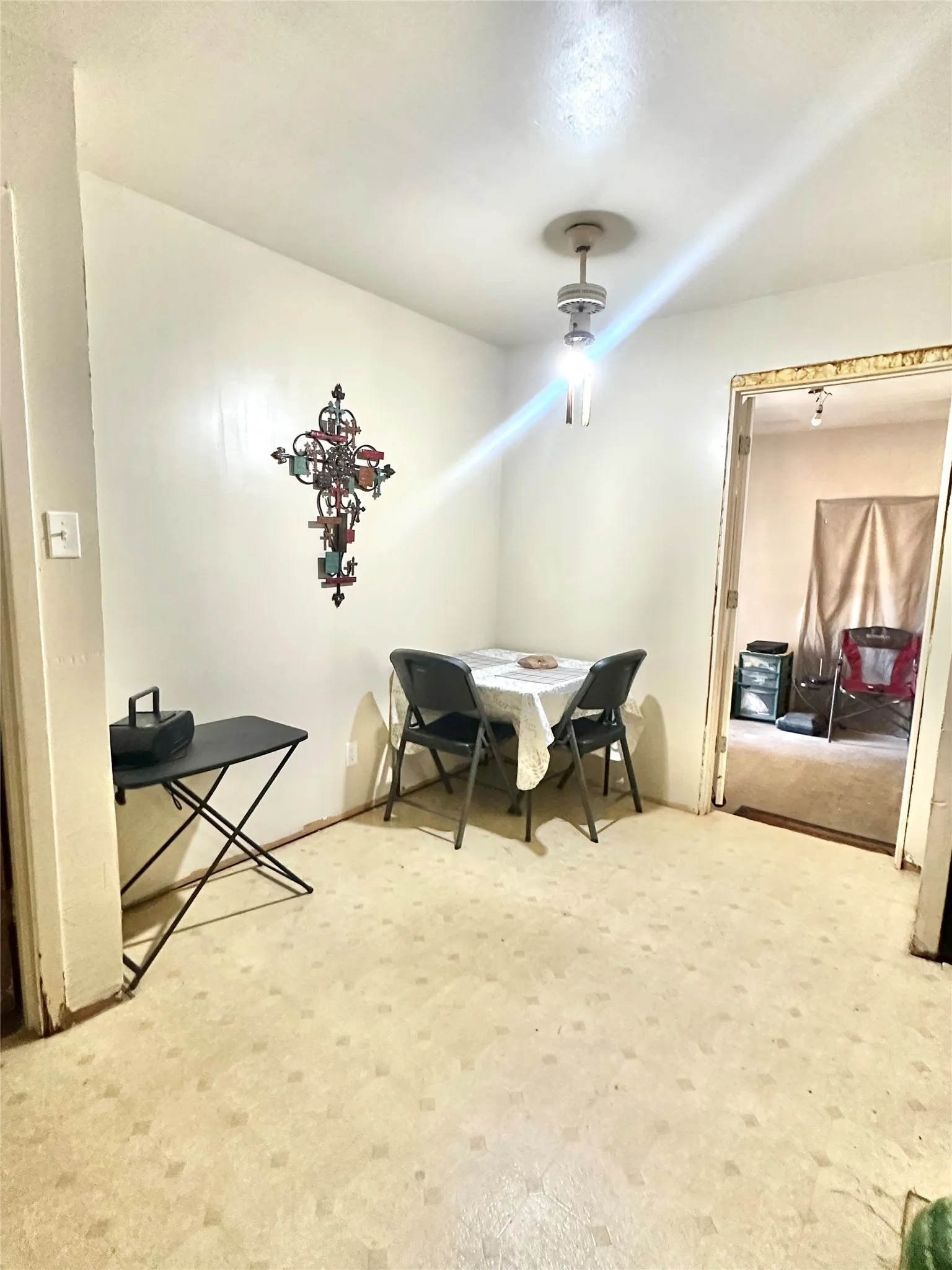 Single Family Residence For Sale in Runnels County , 1133 W Parsonage Street, Winters, Texas 79567, 3 Bedroom, 1 Bathroom, Garage spaces, 1,056 Sqft, built in 1960, mls#21378670, Real Estate Agent in Winters, Homes For Sale in Runnels county, Homes For Sale in Winters, Realtor in Winters Texas, Real Estate Brokerage Independent Realty Texas, Luminita Cordes Realtor