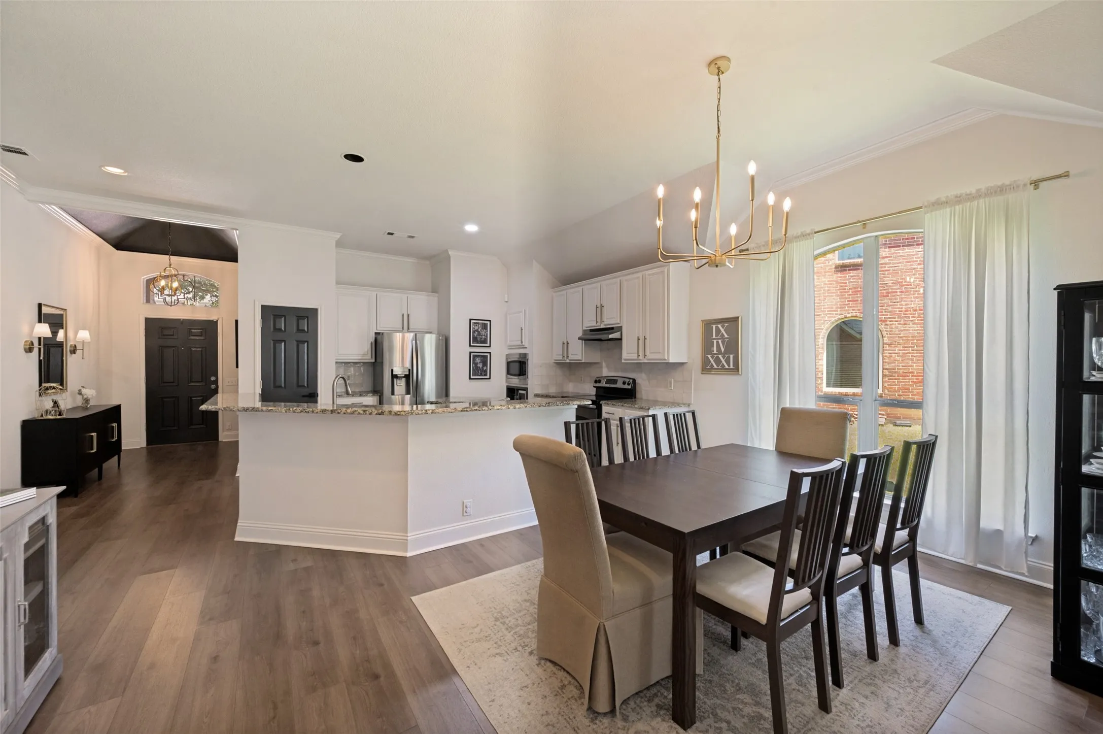Single Family Residence For Sale in Collin County , 2205 Killarney Drive, Mc Kinney, Texas 75072, 4 Bedroom, 3 Bathroom, 2 Garage spaces, 1,945 Sqft, built in 2000, mls#21378675, Real Estate Agent in Mc Kinney, Homes For Sale in Collin county, Homes For Sale in Mc Kinney, Realtor in Mc Kinney Texas, Real Estate Brokerage Independent Realty Texas, Luminita Cordes Realtor