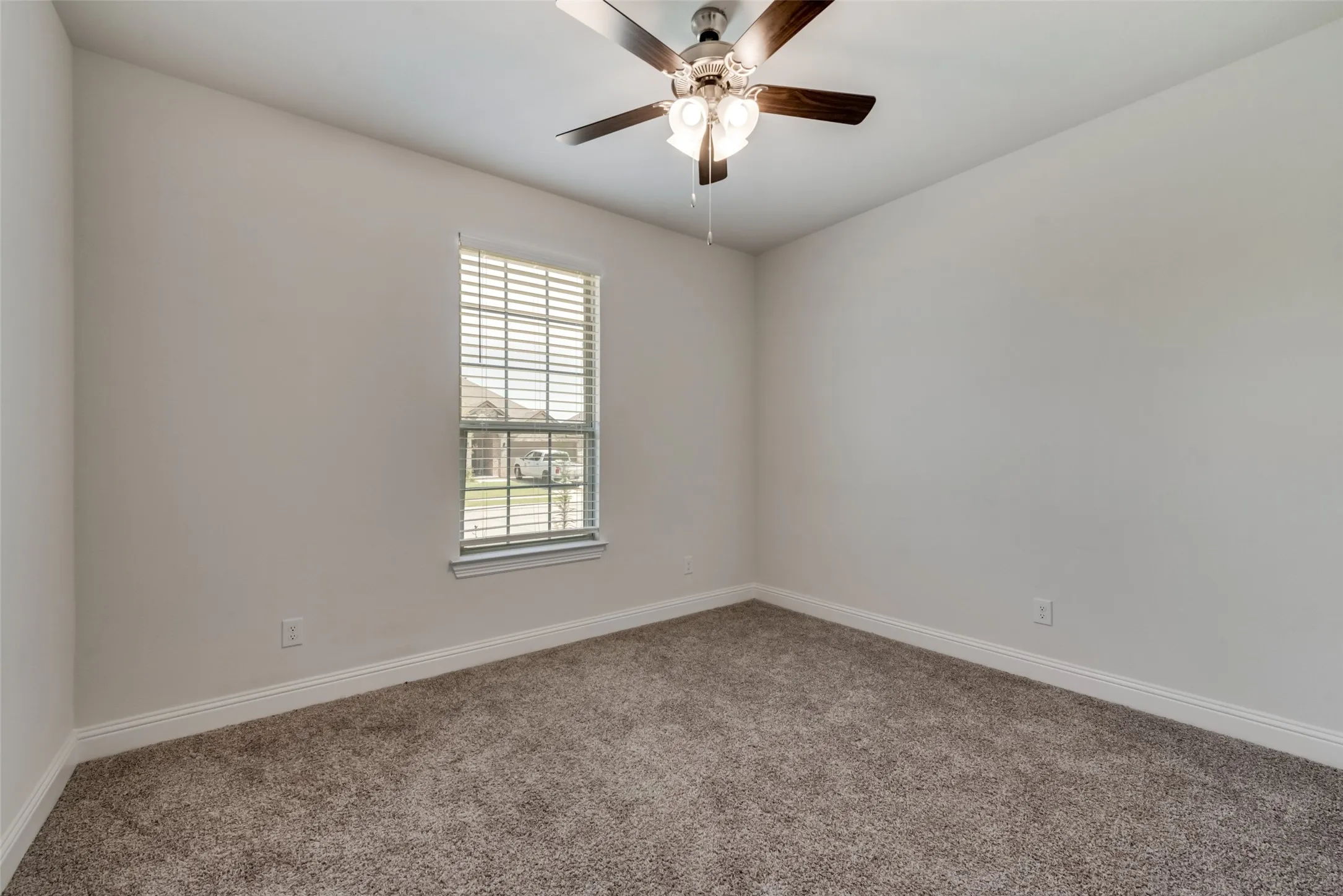 Single Family Residence For Rent in Denton County , 10704 Strike Street, Aubrey, Texas 76227, 4 Bedroom, 3 Bathroom, 2 Garage spaces, 2,334 Sqft, built in 2021, mls#21378693, Real Estate Agent in Aubrey, Homes For Rent in Denton county, Homes For Rent in Aubrey, Realtor in Aubrey Texas, Real Estate Brokerage Independent Realty Texas, Luminita Cordes Realtor