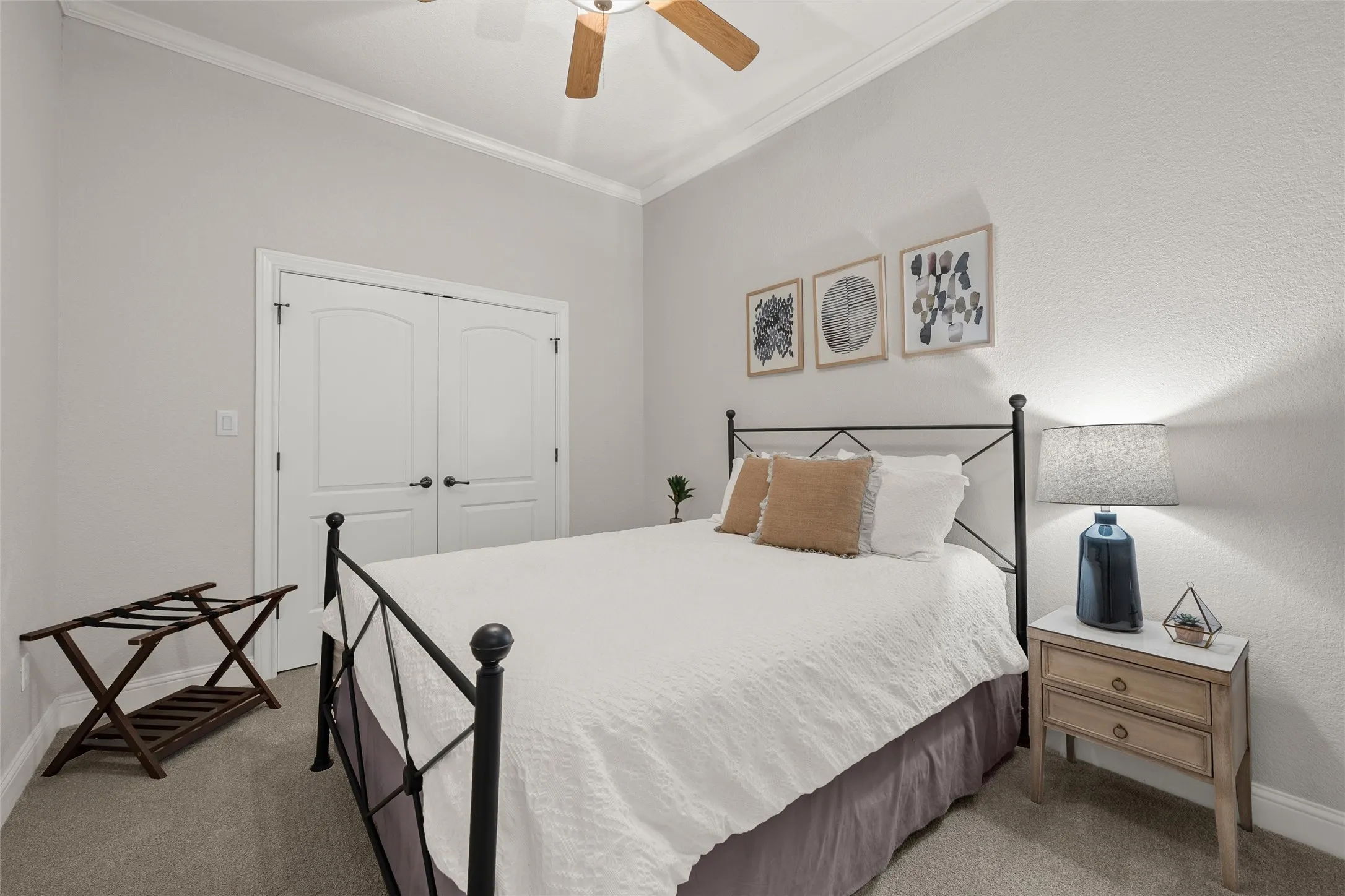 Condominium For Sale in Mc Lennan County , 721 Austin Avenue C, Waco, Texas 76701, 2 Bedroom, 2 Bathroom, Garage spaces, 1,300 Sqft, built in 1919, mls#21377736, Real Estate Agent in Waco, Homes For Sale in Mc Lennan county, Homes For Sale in Waco, Realtor in Waco Texas, Real Estate Brokerage Independent Realty Texas, Luminita Cordes Realtor