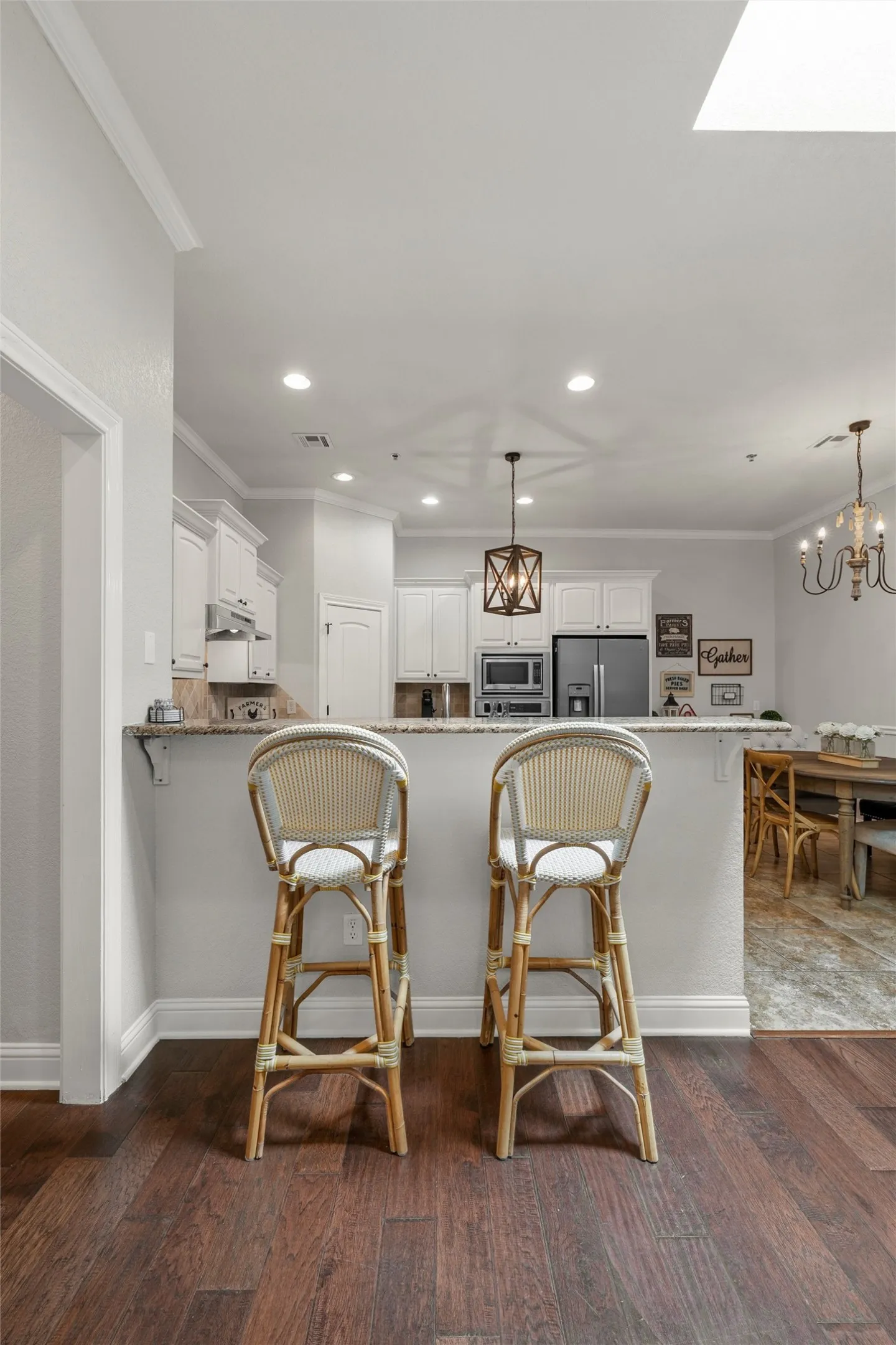 Condominium For Sale in Mc Lennan County , 721 Austin Avenue C, Waco, Texas 76701, 2 Bedroom, 2 Bathroom, Garage spaces, 1,300 Sqft, built in 1919, mls#21377736, Real Estate Agent in Waco, Homes For Sale in Mc Lennan county, Homes For Sale in Waco, Realtor in Waco Texas, Real Estate Brokerage Independent Realty Texas, Luminita Cordes Realtor