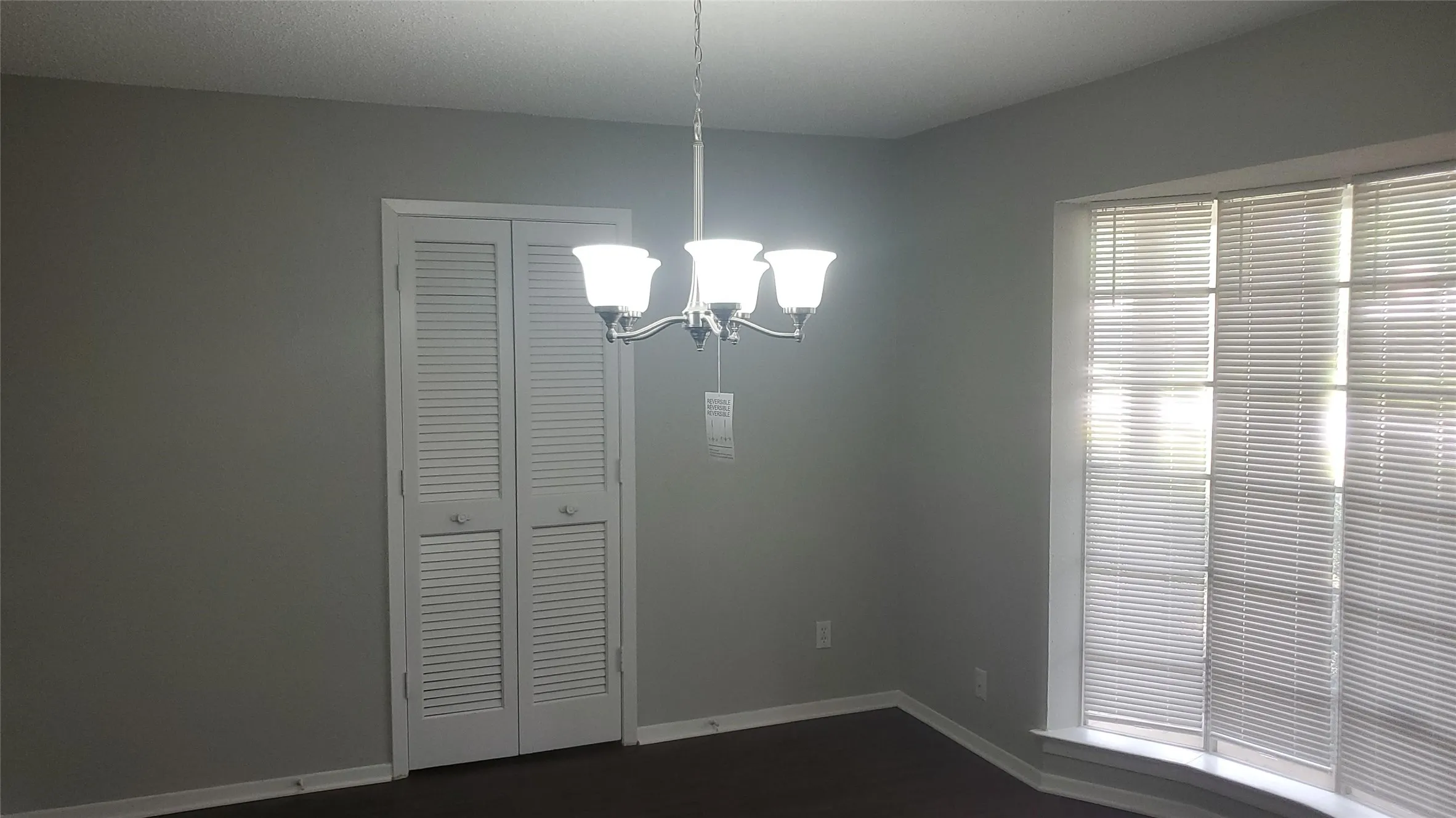 Single Family Residence For Rent in Dallas County , 317 Doral Place, Garland, Texas 75043, 3 Bedroom, 2 Bathroom, 2 Garage spaces, 1,985 Sqft, built in 1981, mls#21378711, Real Estate Agent in Garland, Homes For Rent in Dallas county, Homes For Rent in Garland, Realtor in Garland Texas, Real Estate Brokerage Independent Realty Texas, Luminita Cordes Realtor