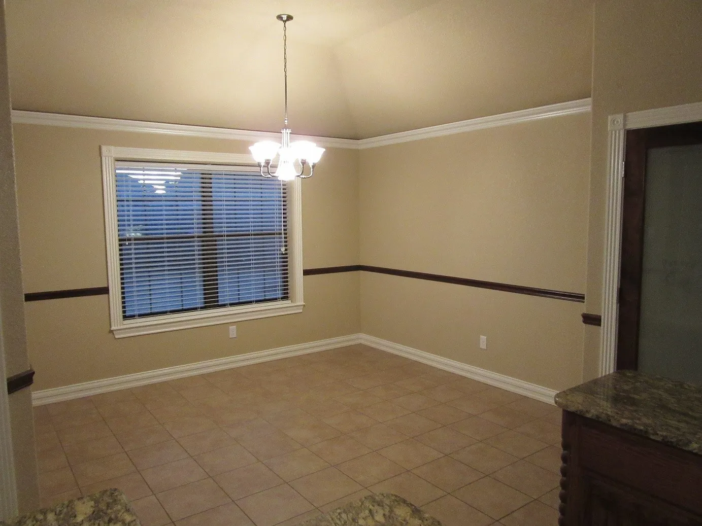 Single Family Residence For Rent in Taylor County , 809 Running Water Trail, Abilene, Texas 79602, 3 Bedroom, 2 Bathroom, 2 Garage spaces, 1,536 Sqft, built in 2011, mls#21378717, Real Estate Agent in Abilene, Homes For Rent in Taylor county, Homes For Rent in Abilene, Realtor in Abilene Texas, Real Estate Brokerage Independent Realty Texas, Luminita Cordes Realtor