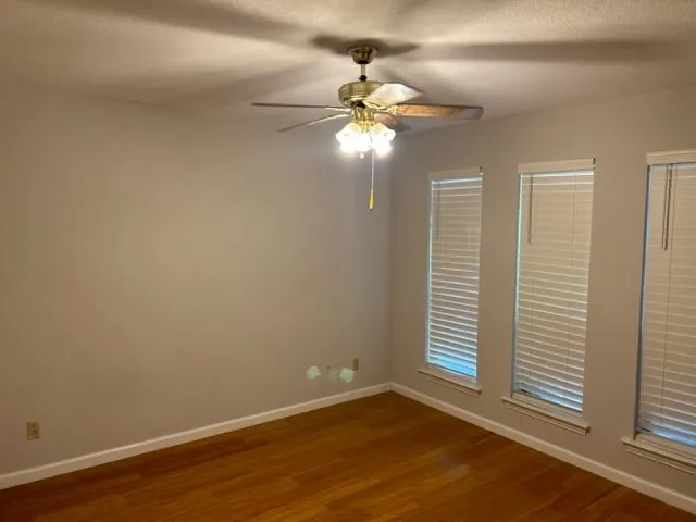 Single Family Residence For Rent in Collin County , 3101 Jomar Drive, Plano, Texas 75075, 4 Bedroom, 3 Bathroom, 2 Garage spaces, 2,397 Sqft, built in 1973, mls#21378718, Real Estate Agent in Plano, Homes For Rent in Collin county, Homes For Rent in Plano, Realtor in Plano Texas, Real Estate Brokerage Independent Realty Texas, Luminita Cordes Realtor