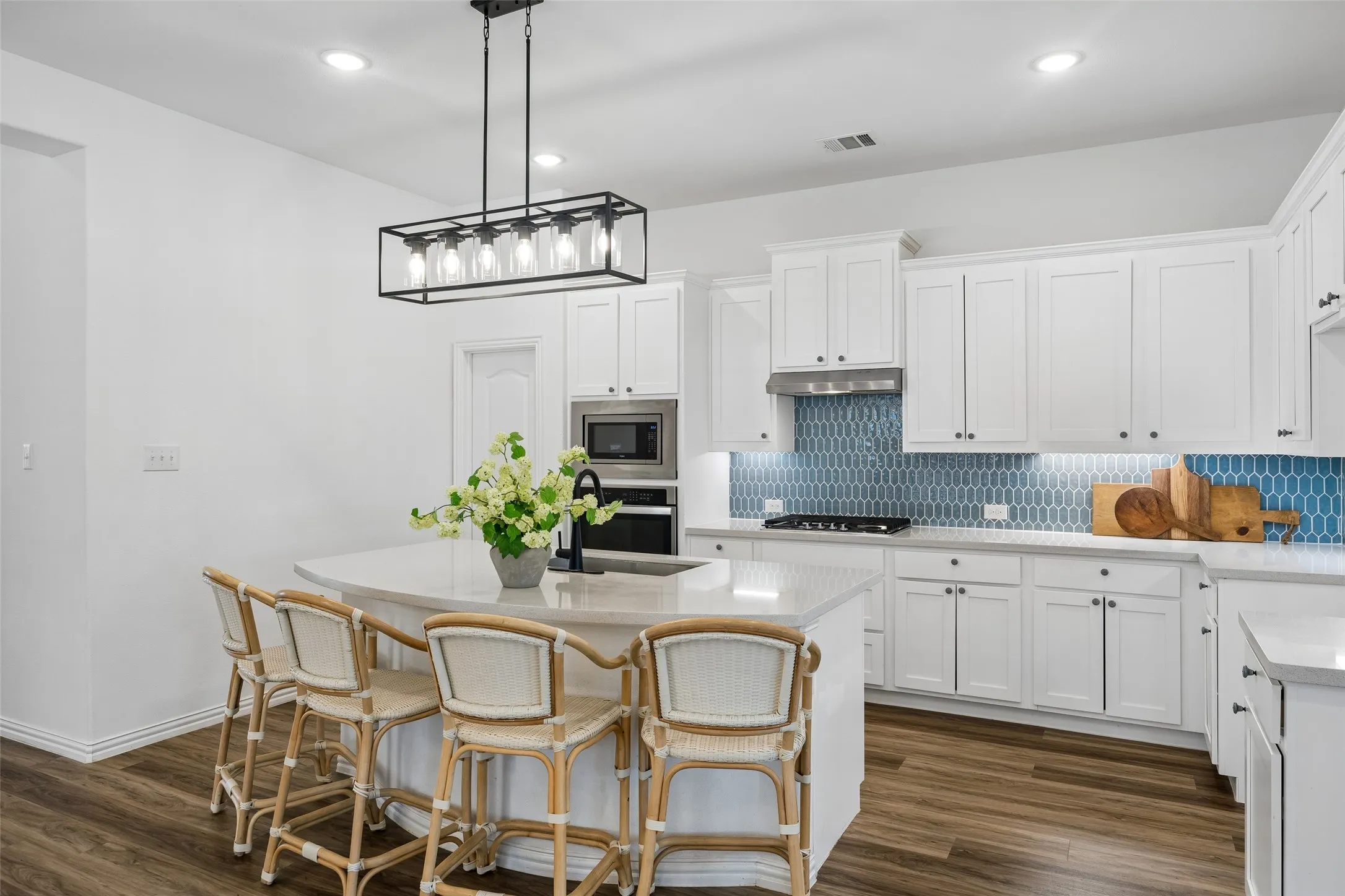 Single Family Residence For Sale in Collin County , 2405 Solomons Place, Wylie, Texas 75098, 3 Bedroom, 2 Bathroom, 2 Garage spaces, 1,916 Sqft, built in 2020, mls#21378164, Real Estate Agent in Wylie, Homes For Sale in Collin county, Homes For Sale in Wylie, Realtor in Wylie Texas, Real Estate Brokerage Independent Realty Texas, Luminita Cordes Realtor
