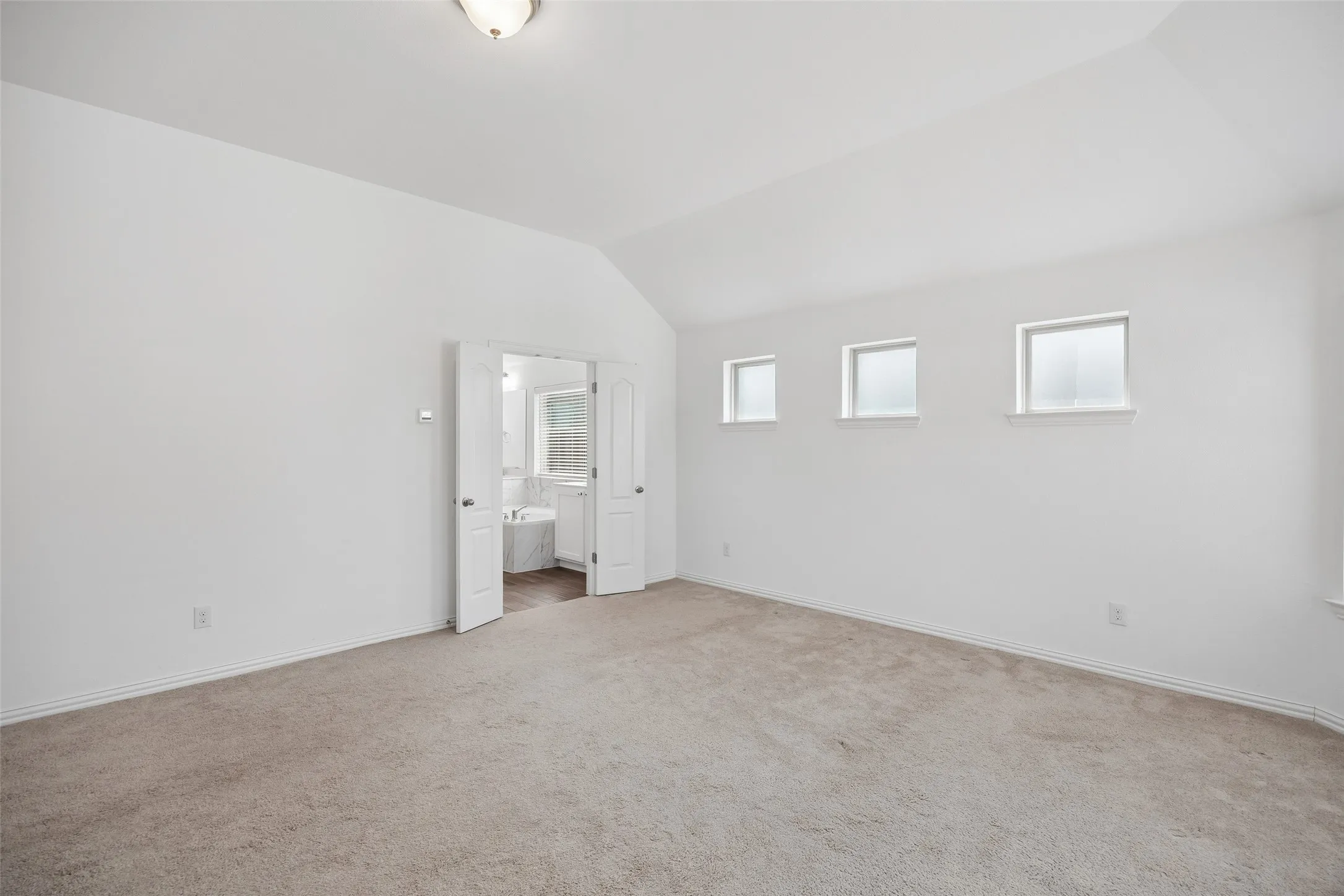 Single Family Residence For Sale in Collin County , 2405 Solomons Place, Wylie, Texas 75098, 3 Bedroom, 2 Bathroom, 2 Garage spaces, 1,916 Sqft, built in 2020, mls#21378164, Real Estate Agent in Wylie, Homes For Sale in Collin county, Homes For Sale in Wylie, Realtor in Wylie Texas, Real Estate Brokerage Independent Realty Texas, Luminita Cordes Realtor