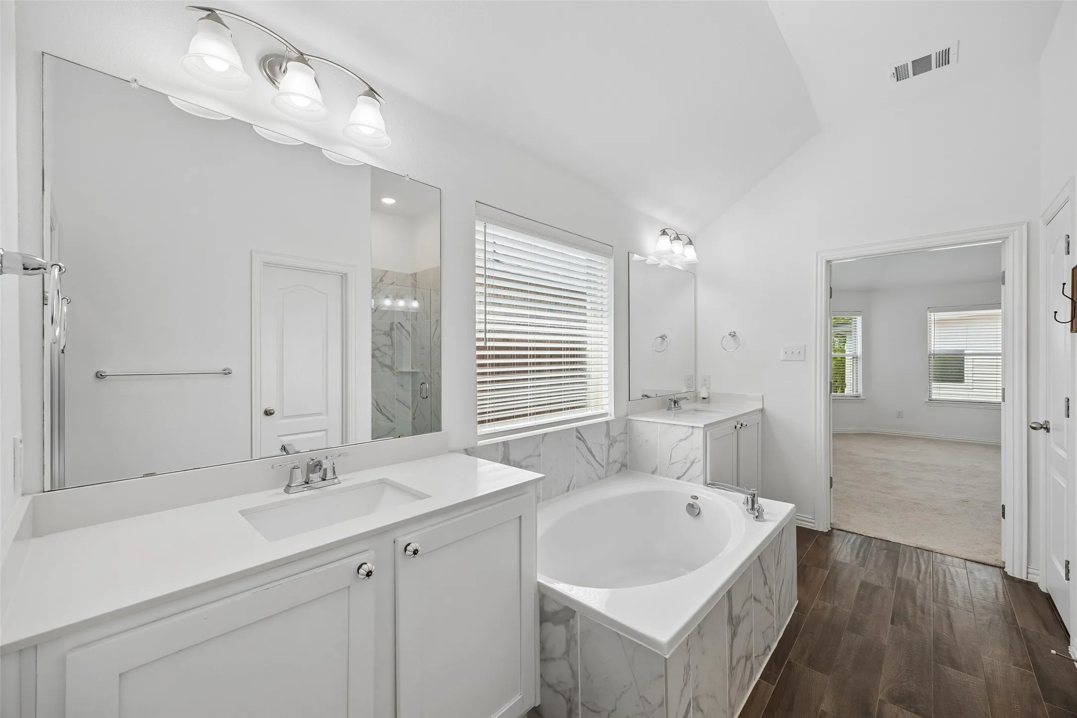 Single Family Residence For Sale in Collin County , 2405 Solomons Place, Wylie, Texas 75098, 3 Bedroom, 2 Bathroom, 2 Garage spaces, 1,916 Sqft, built in 2020, mls#21378164, Real Estate Agent in Wylie, Homes For Sale in Collin county, Homes For Sale in Wylie, Realtor in Wylie Texas, Real Estate Brokerage Independent Realty Texas, Luminita Cordes Realtor