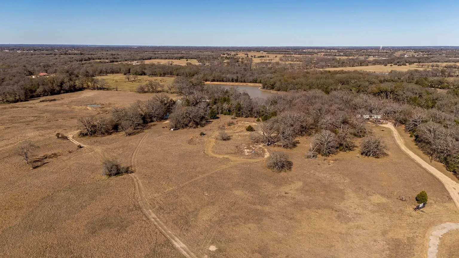 Improved Land For Sale in Kaufman County , 12005 C RD 4078, Scurry, Texas 75158, 0, 0, Garage spaces, 0 Sqft, built in 1965, mls#21378705, Real Estate Agent in Scurry, Homes For Sale in Kaufman county, Homes For Sale in Scurry, Realtor in Scurry Texas, Real Estate Brokerage Independent Realty Texas, Luminita Cordes Realtor