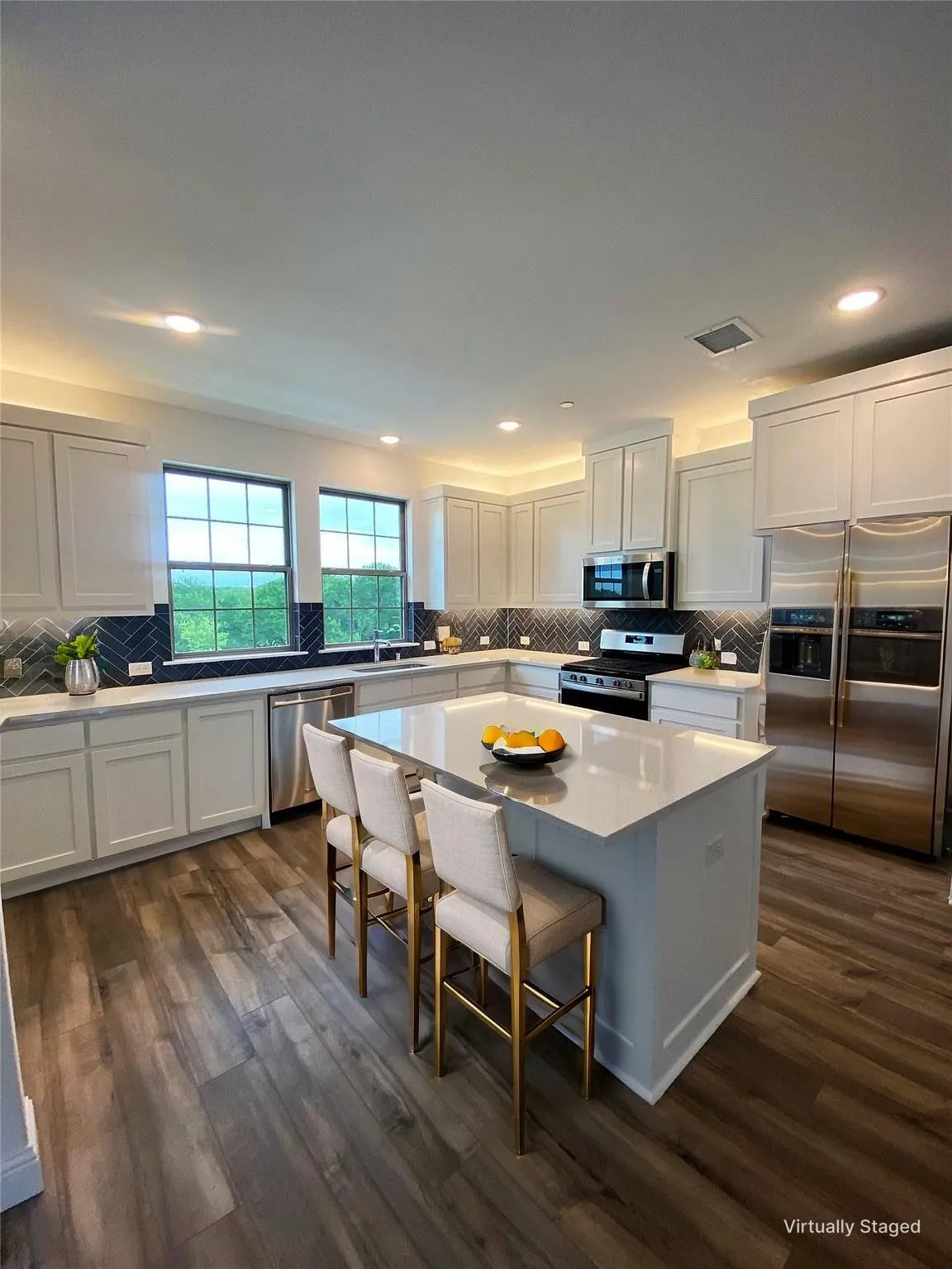 Townhouse For Sale in Collin County , 7297 Sacaton Trail, Frisco, Texas 75033, 3 Bedroom, 3 Bathroom, 2 Garage spaces, 2,185 Sqft, built in 2021, mls#21378668, Real Estate Agent in Frisco, Homes For Sale in Collin county, Homes For Sale in Frisco, Realtor in Frisco Texas, Real Estate Brokerage Independent Realty Texas, Luminita Cordes Realtor