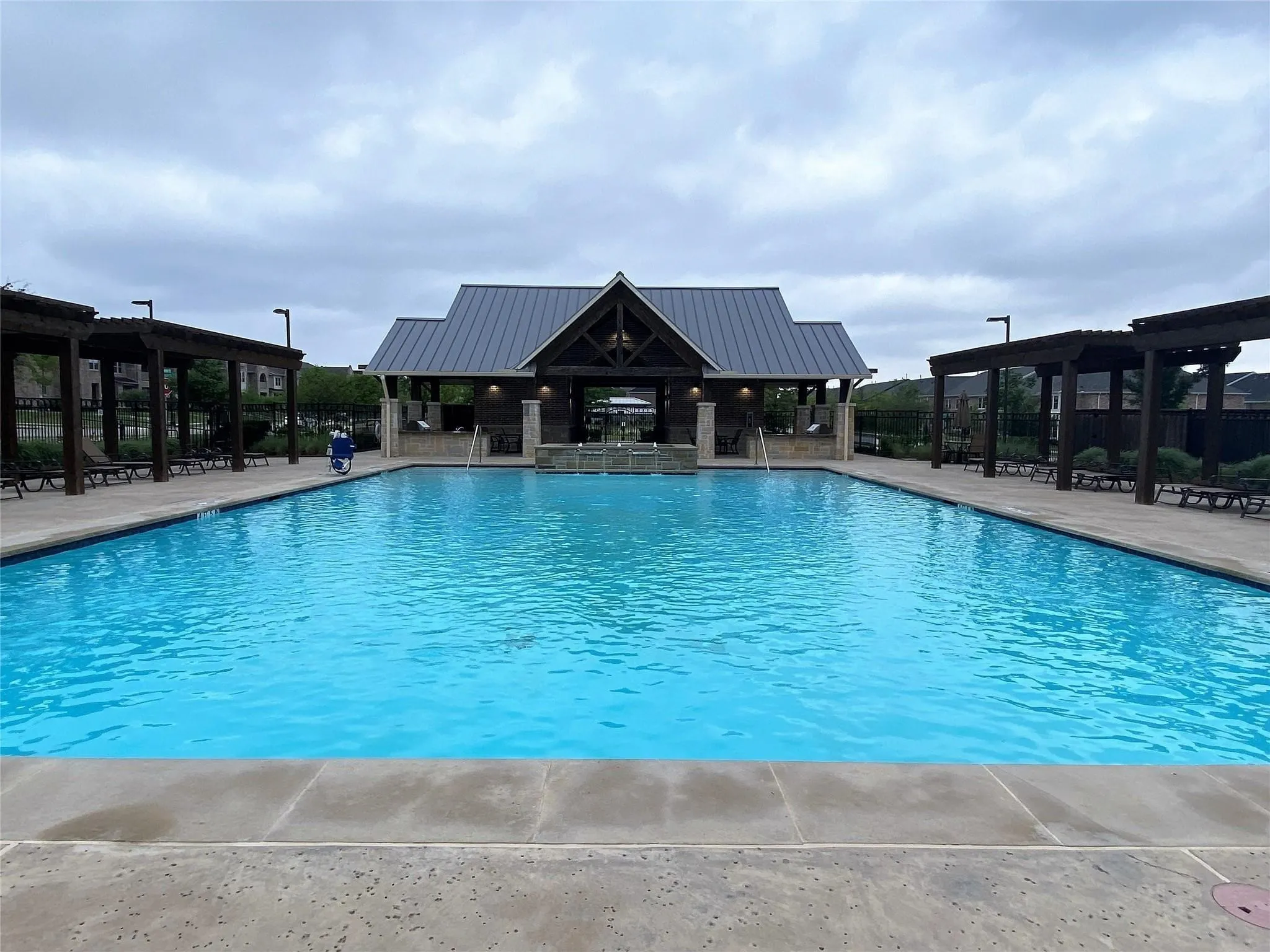 Townhouse For Sale in Collin County , 7297 Sacaton Trail, Frisco, Texas 75033, 3 Bedroom, 3 Bathroom, 2 Garage spaces, 2,185 Sqft, built in 2021, mls#21378668, Real Estate Agent in Frisco, Homes For Sale in Collin county, Homes For Sale in Frisco, Realtor in Frisco Texas, Real Estate Brokerage Independent Realty Texas, Luminita Cordes Realtor