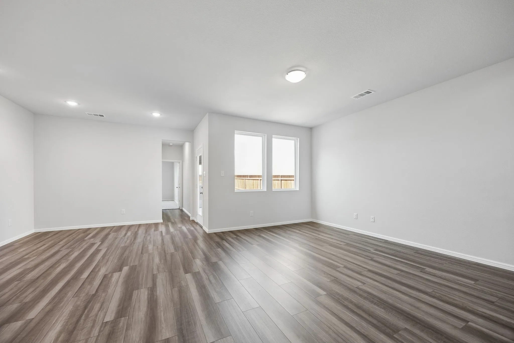 Single Family Residence For Sale in Kaufman County , 417 Magellan Road, Seagoville, Texas 75159, 3 Bedroom, 3 Bathroom, 2 Garage spaces, 1,793 Sqft, built in 2025, mls#21378730, Real Estate Agent in Seagoville, Homes For Sale in Kaufman county, Homes For Sale in Seagoville, Realtor in Seagoville Texas, Real Estate Brokerage Independent Realty Texas, Luminita Cordes Realtor