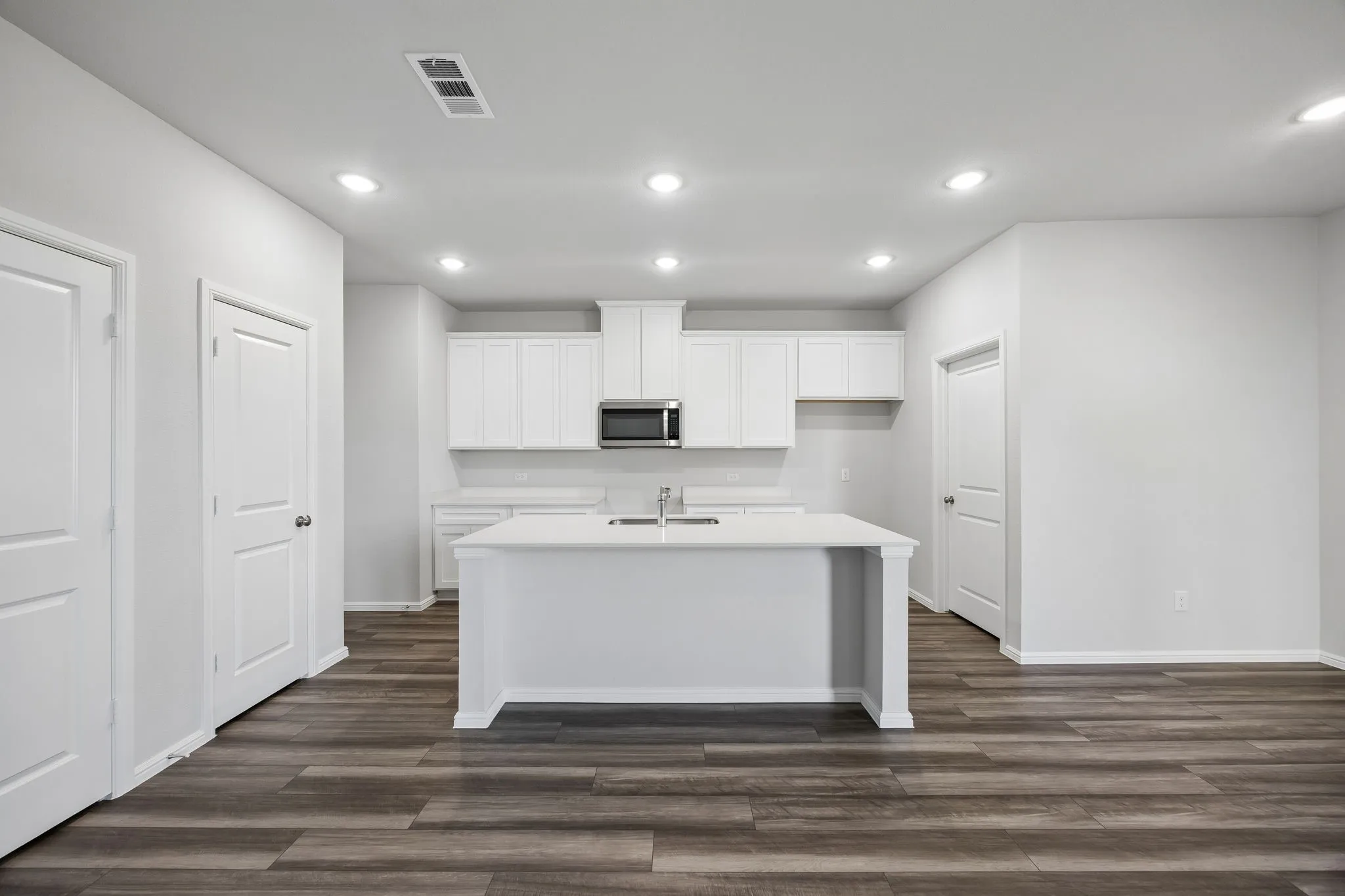 Single Family Residence For Sale in Kaufman County , 417 Magellan Road, Seagoville, Texas 75159, 3 Bedroom, 3 Bathroom, 2 Garage spaces, 1,793 Sqft, built in 2025, mls#21378730, Real Estate Agent in Seagoville, Homes For Sale in Kaufman county, Homes For Sale in Seagoville, Realtor in Seagoville Texas, Real Estate Brokerage Independent Realty Texas, Luminita Cordes Realtor