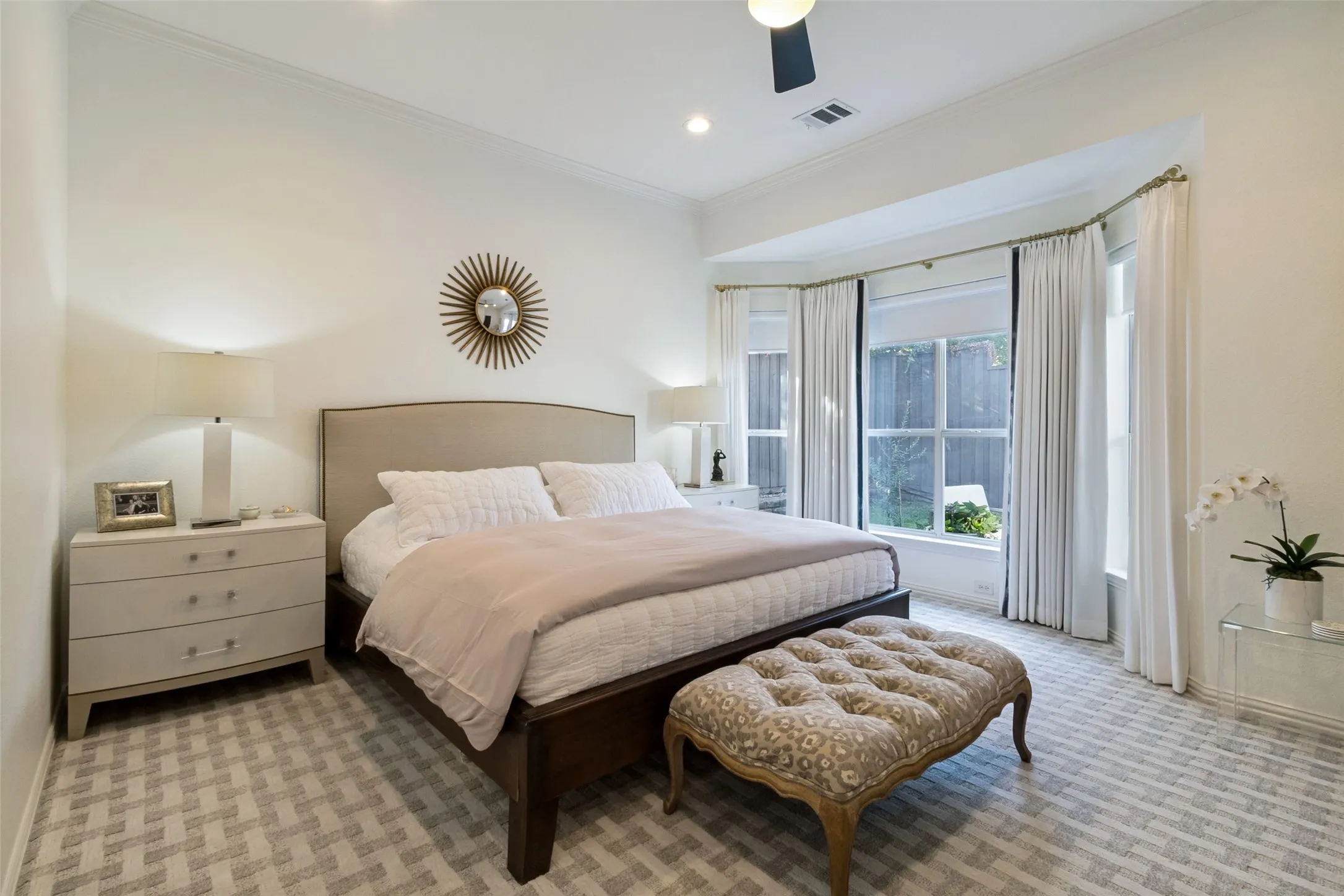 Single Family Residence For Sale in Collin County , 18637 Tall Oak Drive, Dallas, Texas 75287, 3 Bedroom, 2 Bathroom, 2 Garage spaces, 1,694 Sqft, built in 1997, mls#21377395, Real Estate Agent in Dallas, Homes For Sale in Collin county, Homes For Sale in Dallas, Realtor in Dallas Texas, Real Estate Brokerage Independent Realty Texas, Luminita Cordes Realtor