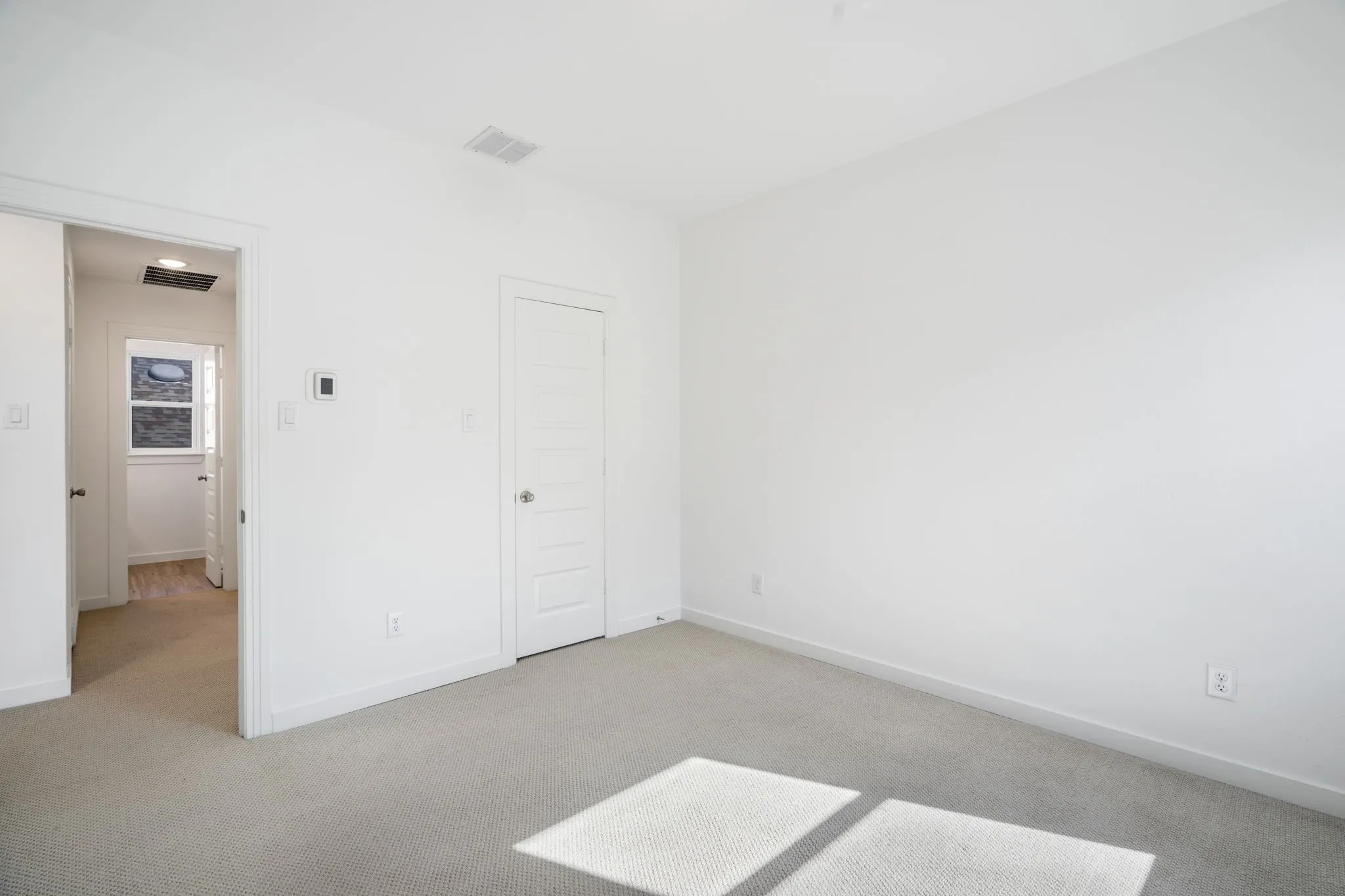 Single Family Residence For Sale in Denton County , 1825 Pelham Drive, Aubrey, Texas 76227, 4 Bedroom, 3 Bathroom, 2 Garage spaces, 2,393 Sqft, built in 2022, mls#21374781, Real Estate Agent in Aubrey, Homes For Sale in Denton county, Homes For Sale in Aubrey, Realtor in Aubrey Texas, Real Estate Brokerage Independent Realty Texas, Luminita Cordes Realtor