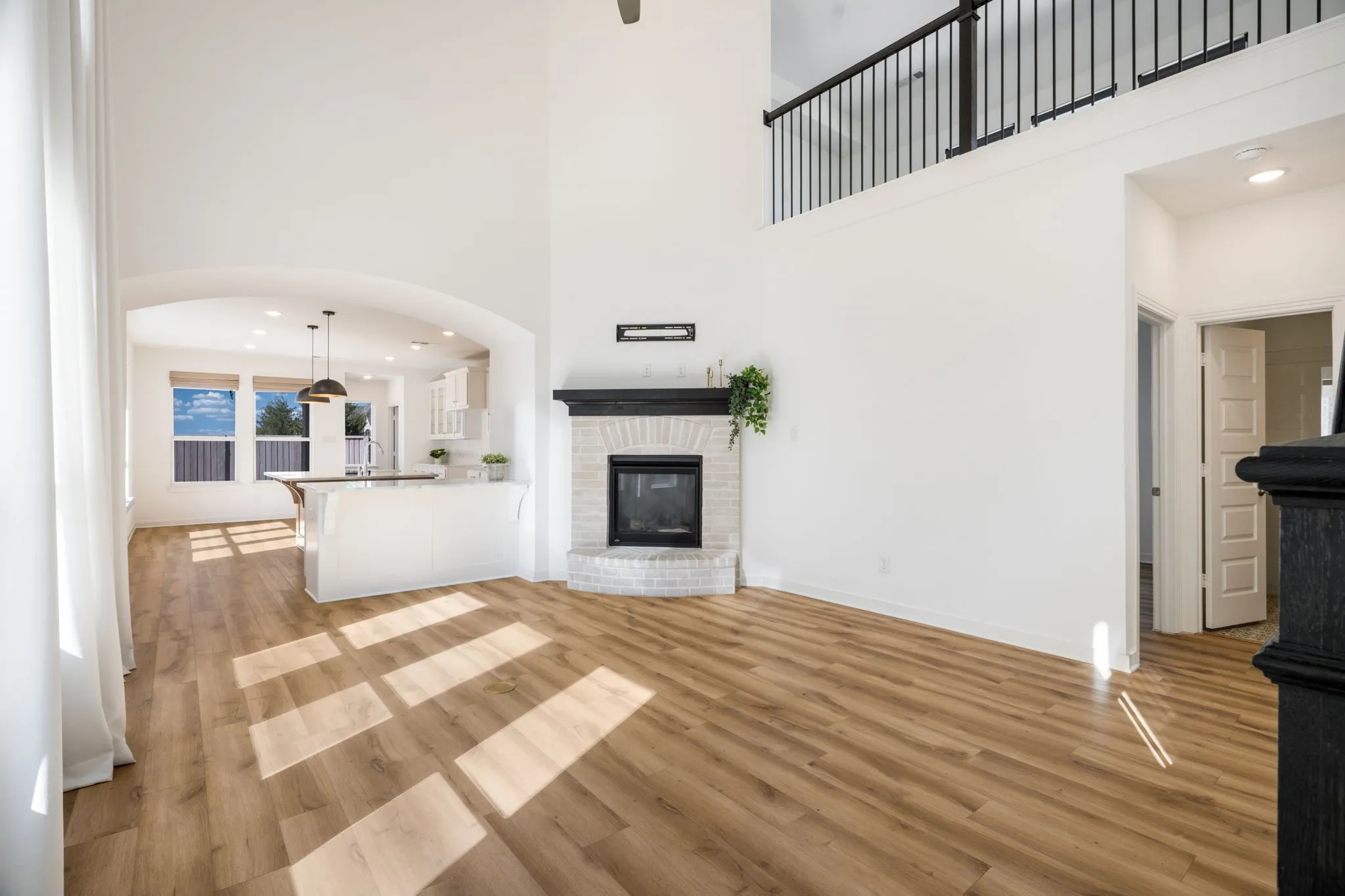 Single Family Residence For Sale in Denton County , 1825 Pelham Drive, Aubrey, Texas 76227, 4 Bedroom, 3 Bathroom, 2 Garage spaces, 2,393 Sqft, built in 2022, mls#21374781, Real Estate Agent in Aubrey, Homes For Sale in Denton county, Homes For Sale in Aubrey, Realtor in Aubrey Texas, Real Estate Brokerage Independent Realty Texas, Luminita Cordes Realtor